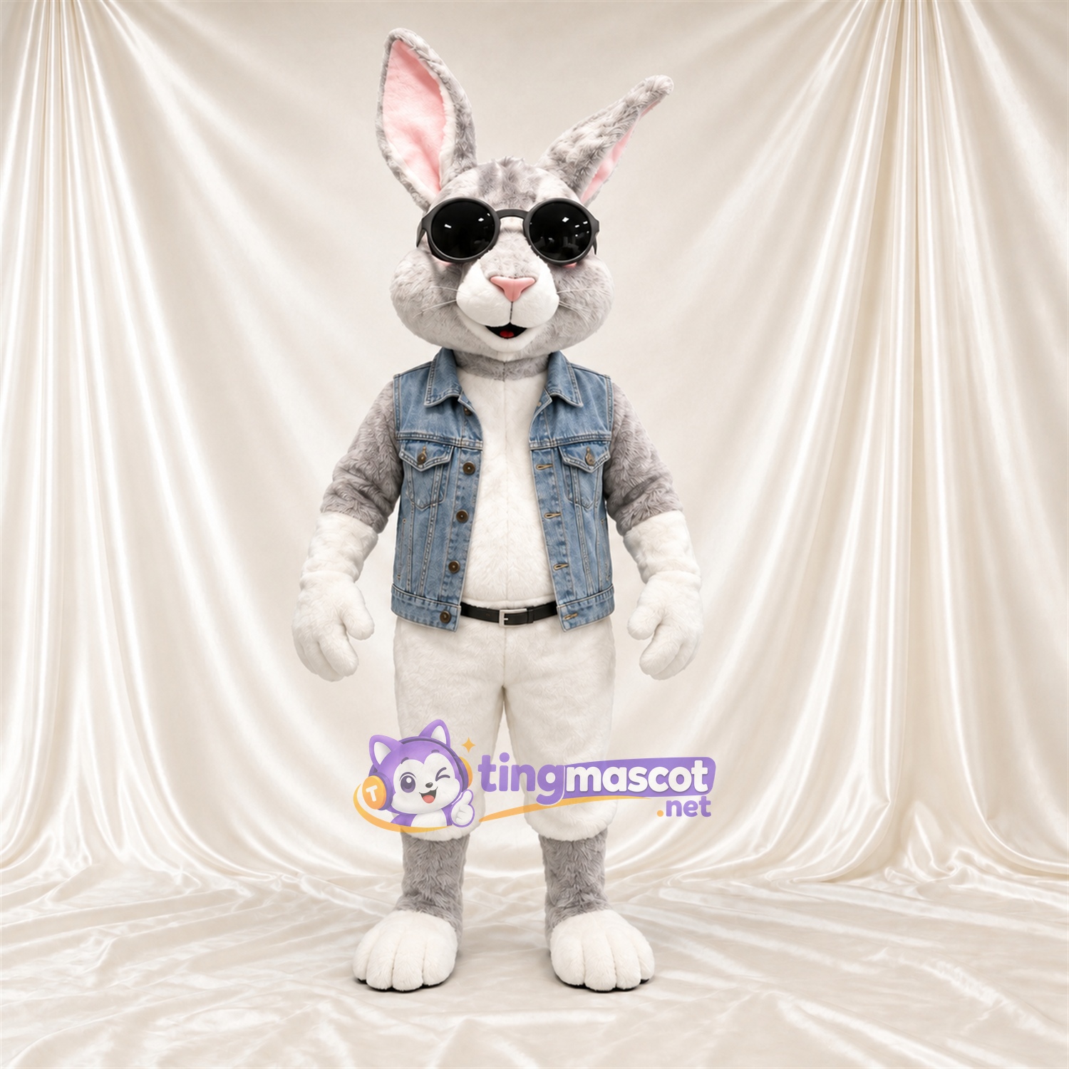Costume de mascotte Lapin – gris – Gilet; Lunettes de soleil Costume de mascotte Lapin – gris – Gilet; Lunettes de soleil