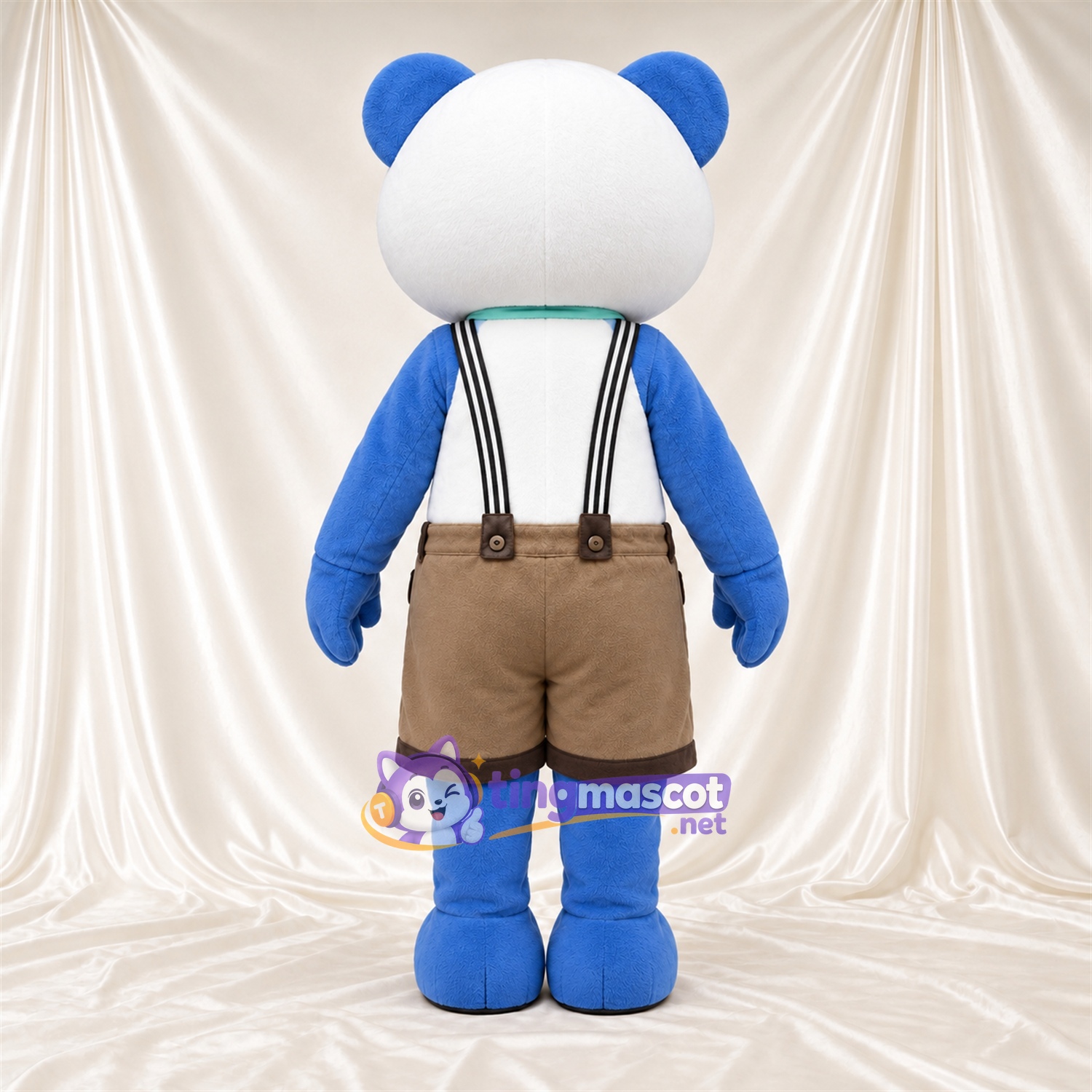 Costume de mascotte Panda – bleu / blanc – Short (marron); Nœud papillon (vert) Costume de mascotte Panda – bleu / blanc – Short (marron); Nœud papillon (vert)