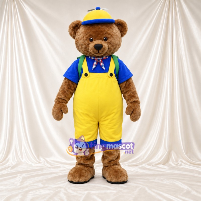 Maskottchenkostüm Bär – braun – Latzhose (gelb); Rucksack Maskottchenkostüm Bär – braun – Latzhose (gelb); Rucksack