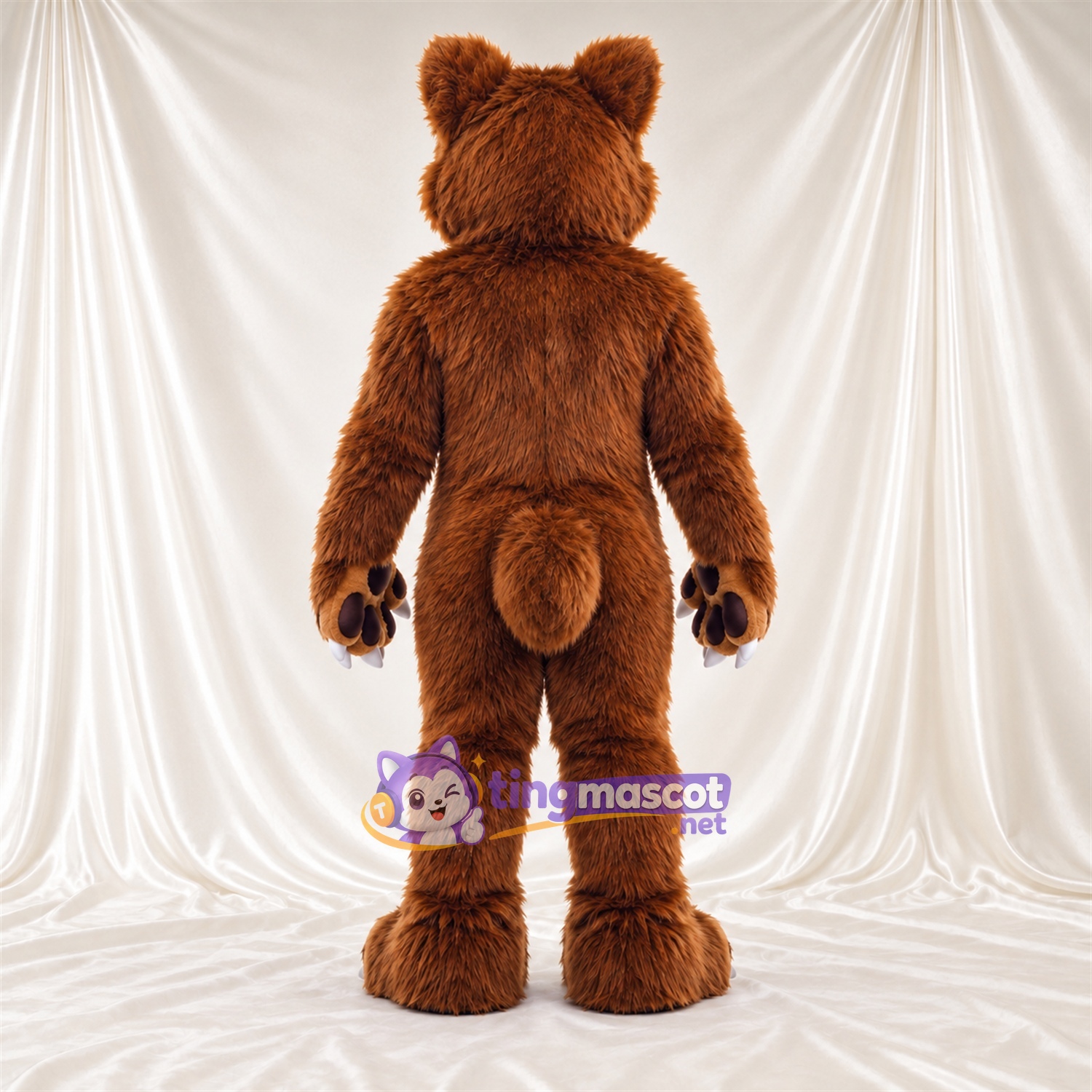 Maskottchenkostüm Bär – braun – Brust (creme); Pfotenballen (schwarz) Maskottchenkostüm Bär – braun – Brust (creme); Pfotenballen (schwarz)