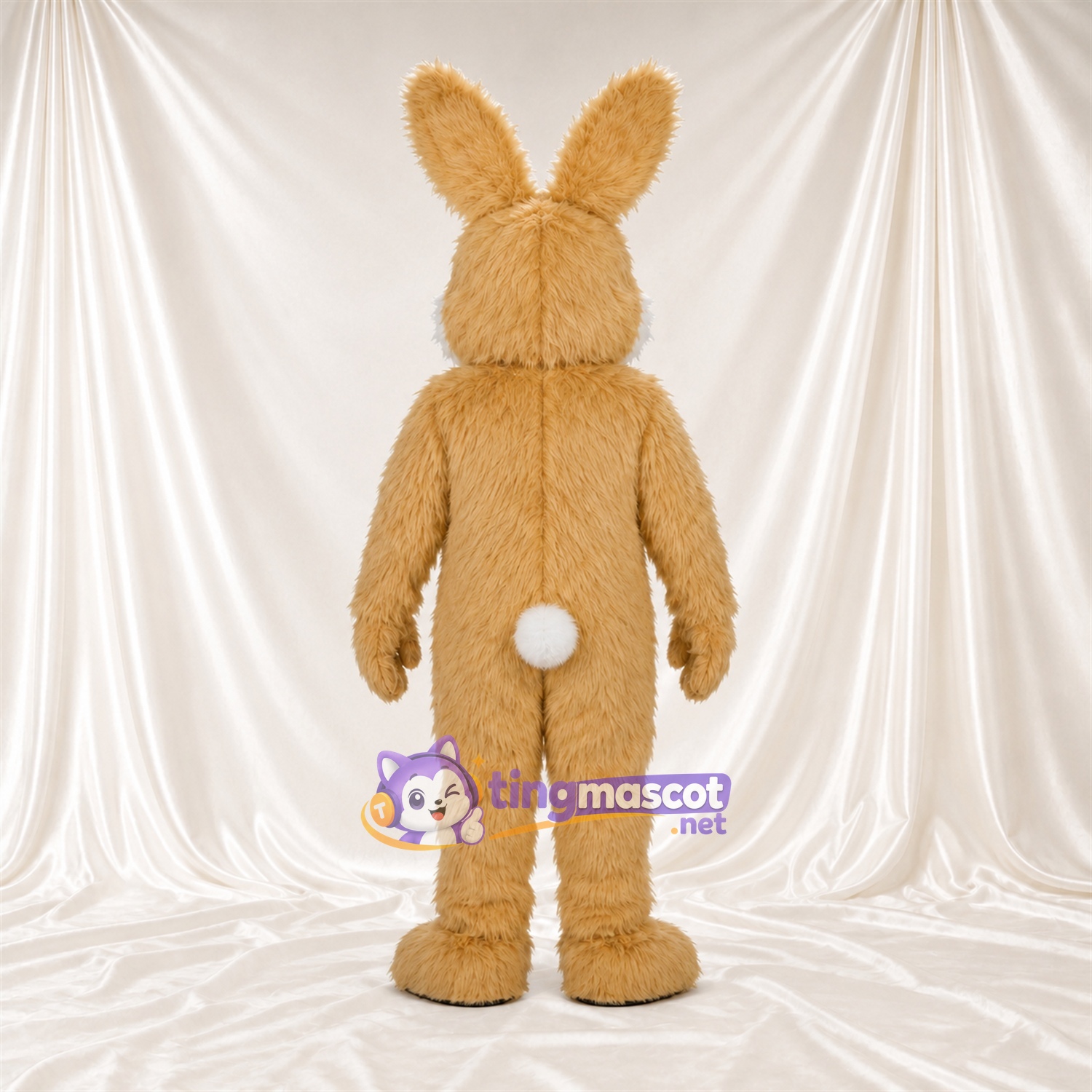 Costume de mascotte Lapin – brun clair – Ventre (blanc); Intérieur des oreilles (rose) Costume de mascotte Lapin – brun clair – Ventre (blanc); Intérieur des oreilles (rose)