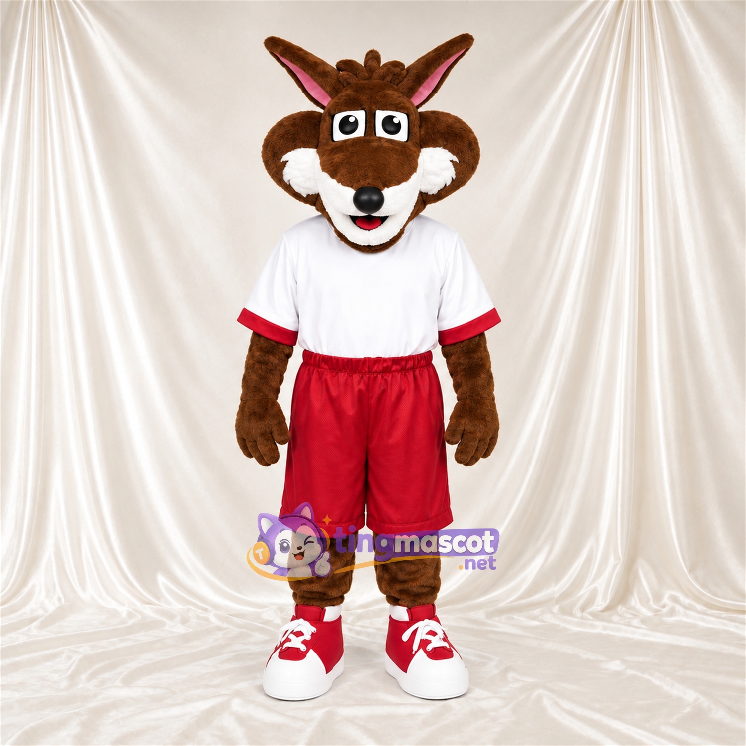 Costume de mascotte Coyote – marron – Chemise (blanc); Short (rouge) Costume de mascotte Coyote – marron – Chemise (blanc); Short (rouge)