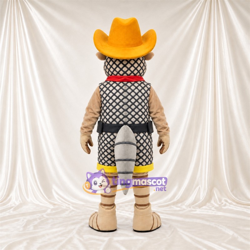 Costume de mascotte Tatou – brun clair – Chapeau de cowboy; Bandana (rouge) Costume de mascotte Tatou – brun clair – Chapeau de cowboy; Bandana (rouge)