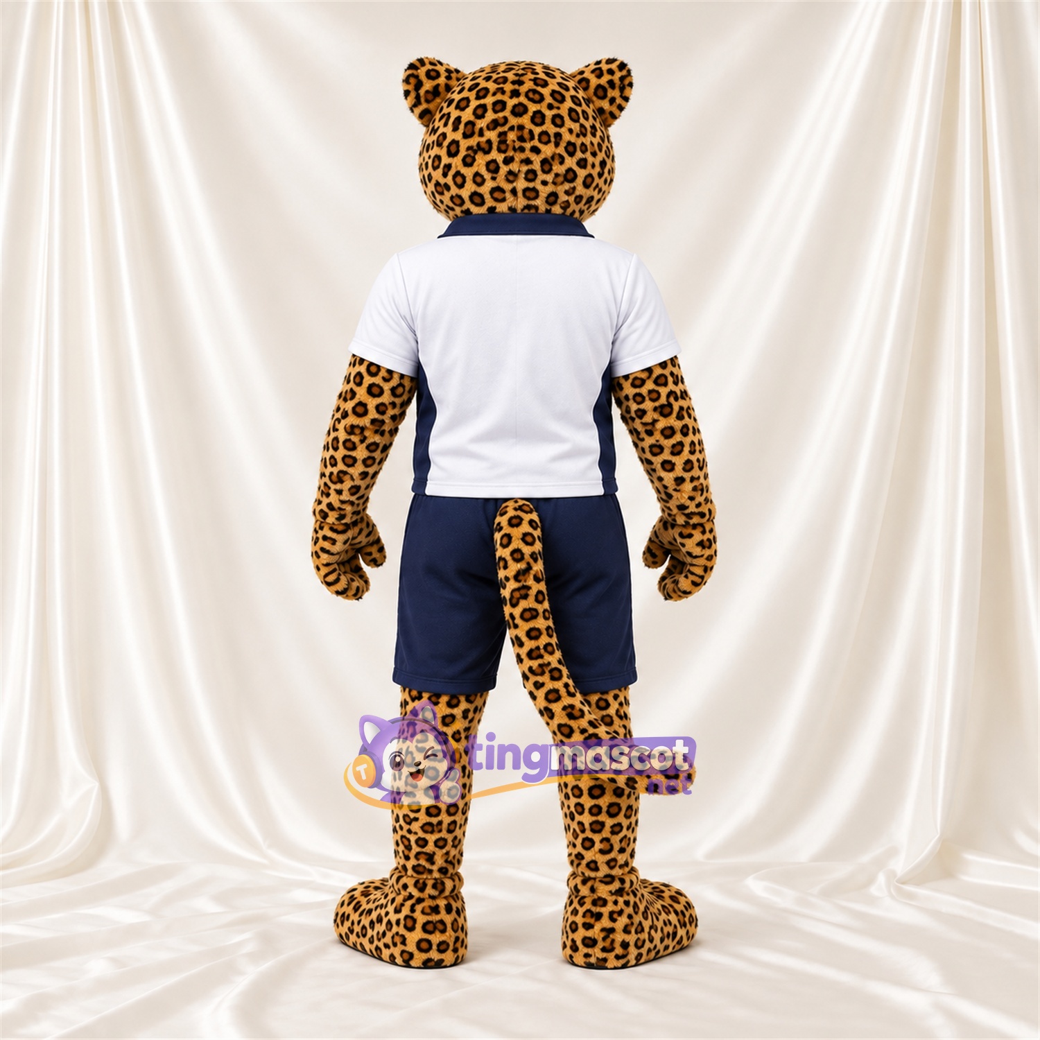 Costume de mascotte Léopard – jaune – Chemise (blanc); Short (noir) Costume de mascotte Léopard – jaune – Chemise (blanc); Short (noir)