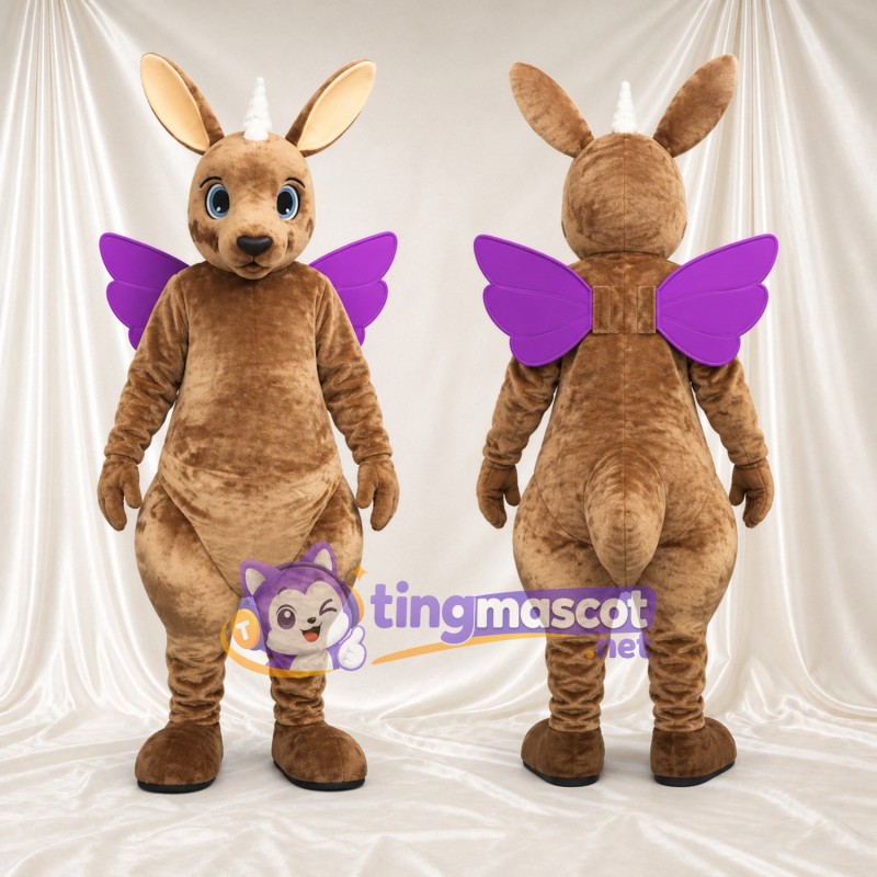 Maskottchenkostüm Fantasiewesen – braun – Flügel (violett); Horn (weiß)