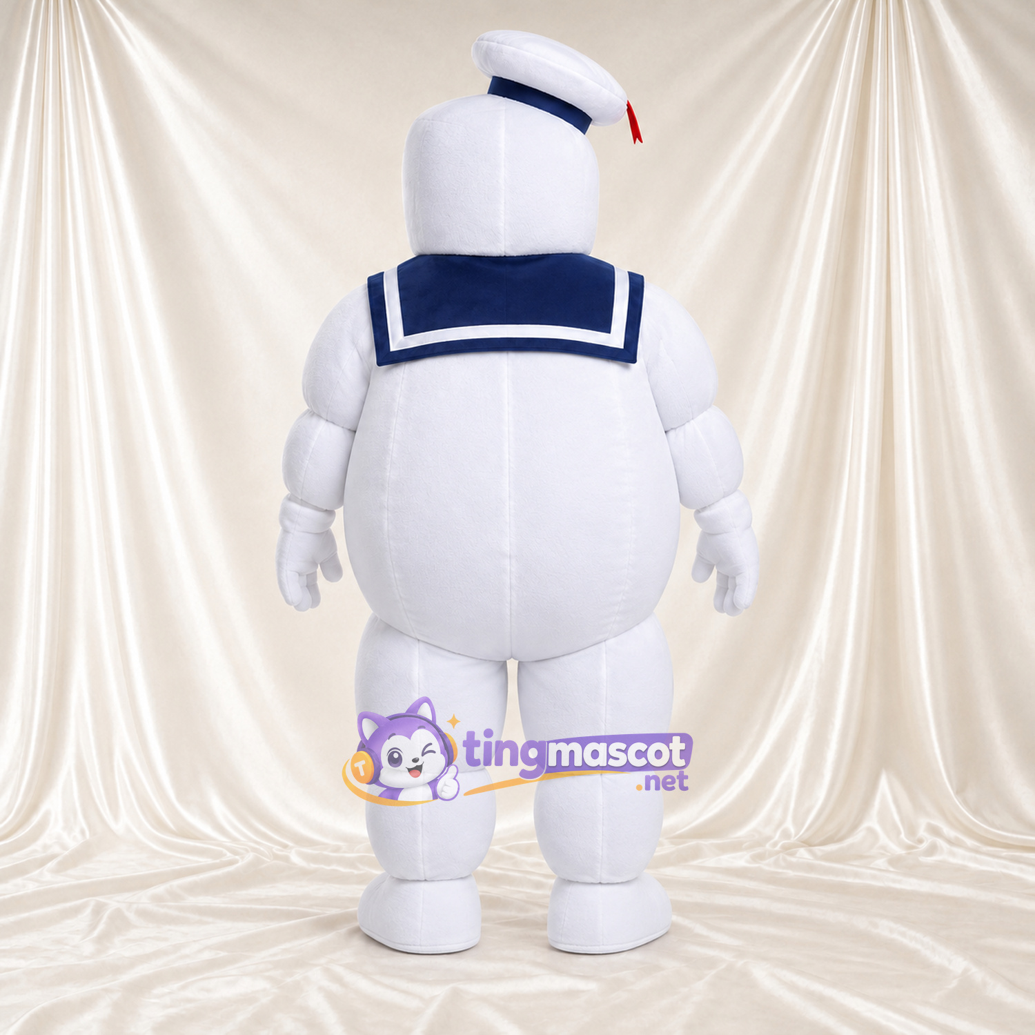 Costume de mascotte Bibendum Chamallow – blanc – Chapeau de marin; Col (bleu marine) Costume de mascotte Bibendum Chamallow – blanc – Chapeau de marin; Col (bleu marine)