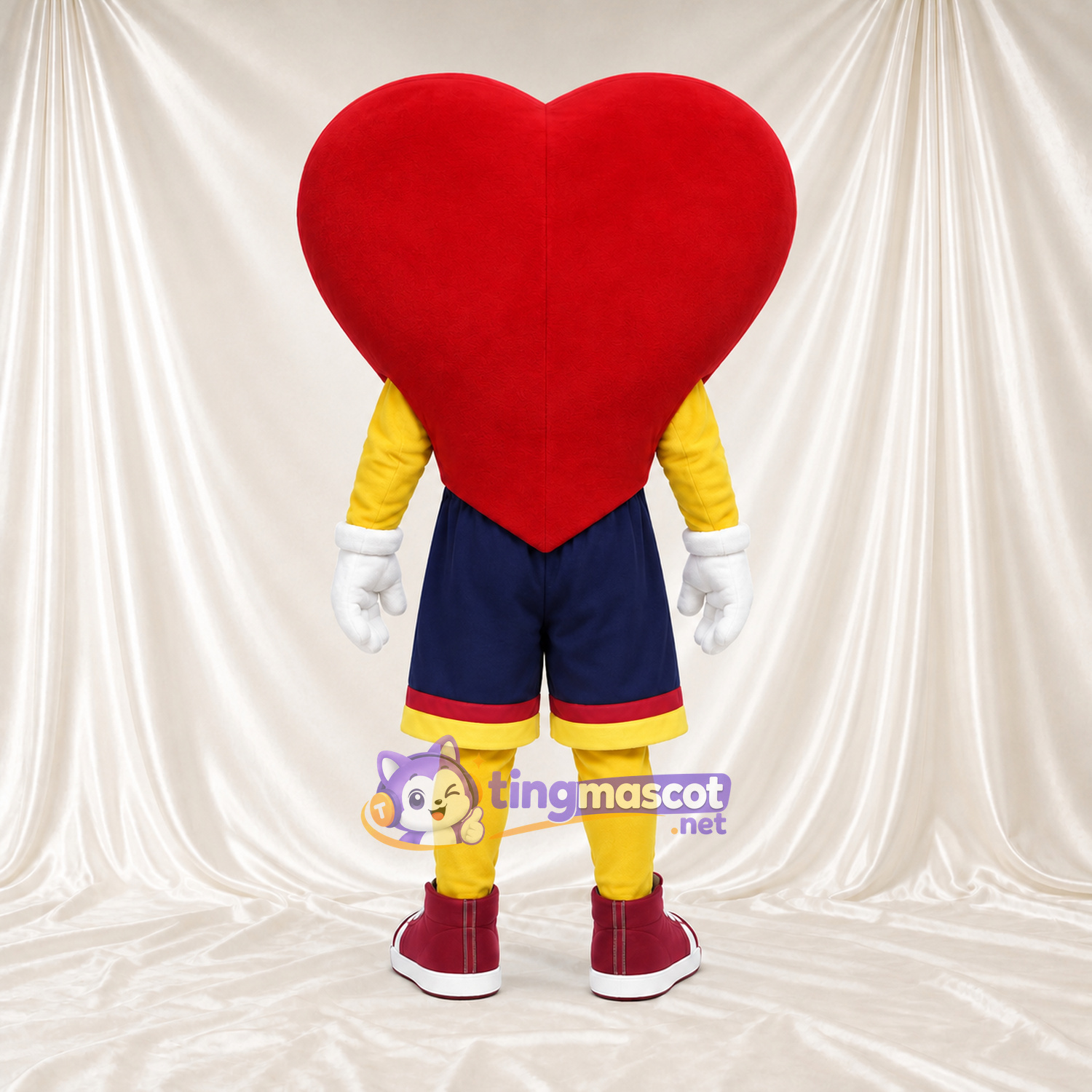 Costume de mascotte Cœur – rouge – Chemise (jaune); Short (bleu marine) Costume de mascotte Cœur – rouge – Chemise (jaune); Short (bleu marine)