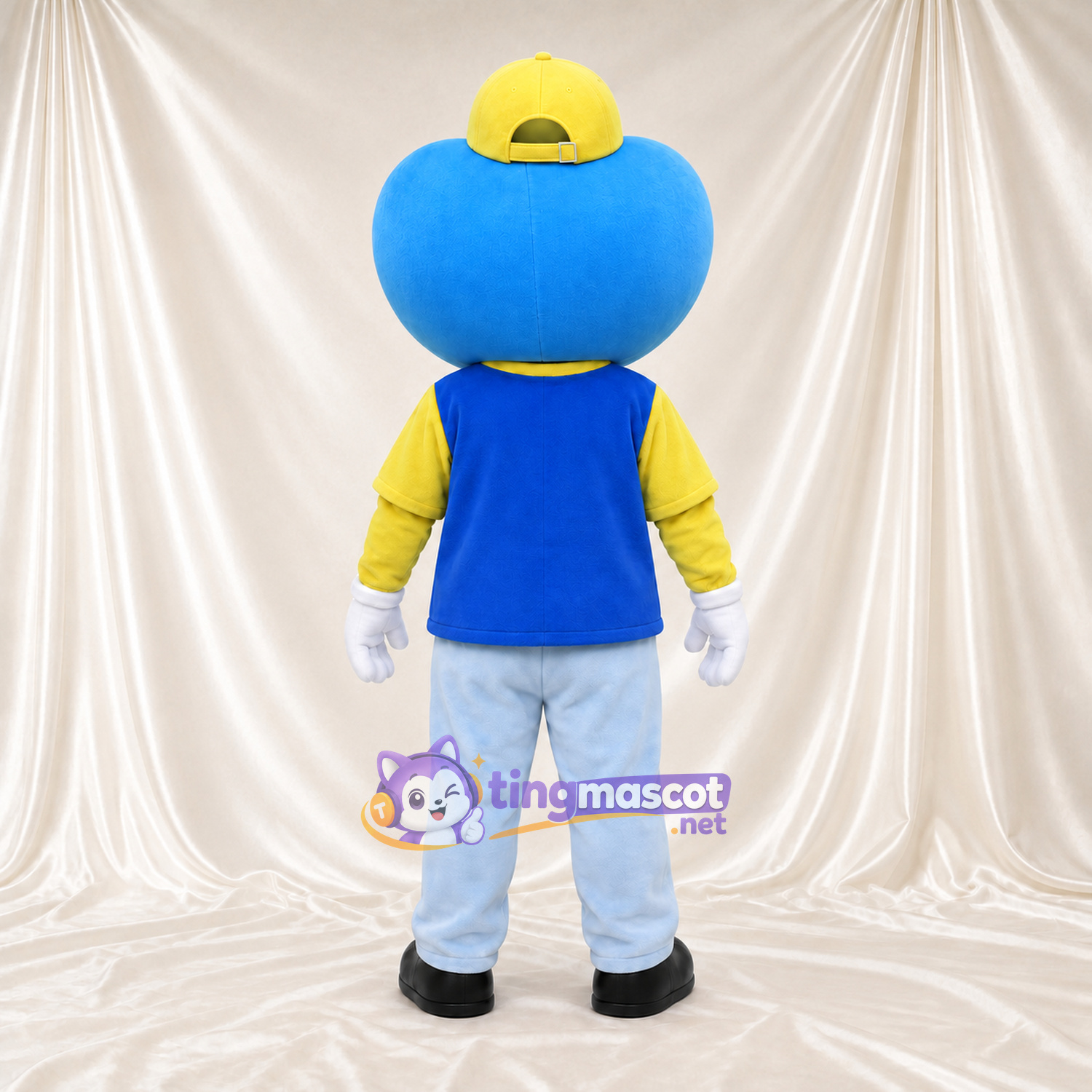 Maskottchenkostüm Blaubeere – blau – Hemd (gelb); Weste (blau) Maskottchenkostüm Blaubeere – blau – Hemd (gelb); Weste (blau)