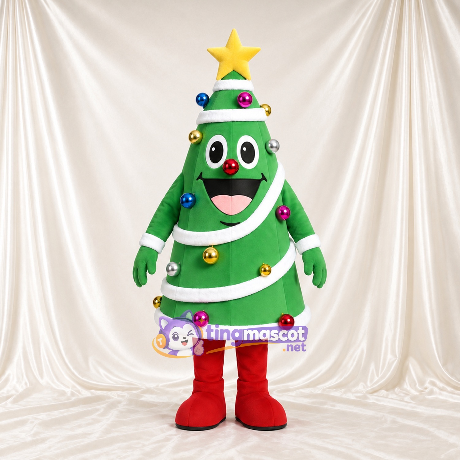 Maskottchenkostüm Weihnachtsbaum – grün – Stern (gelb); Girlande (weiß) Maskottchenkostüm Weihnachtsbaum – grün – Stern (gelb); Girlande (weiß)