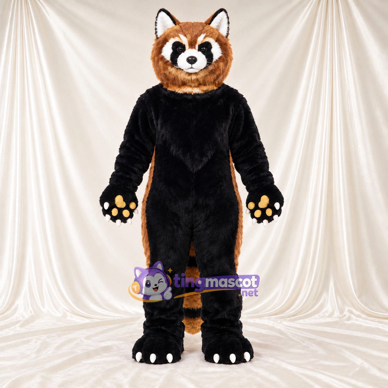 Costume de mascotte Panda roux – marron / noir – Griffes (blanc); Coussinets (jaune) Costume de mascotte Panda roux – marron / noir – Griffes (blanc); Coussinets (jaune)