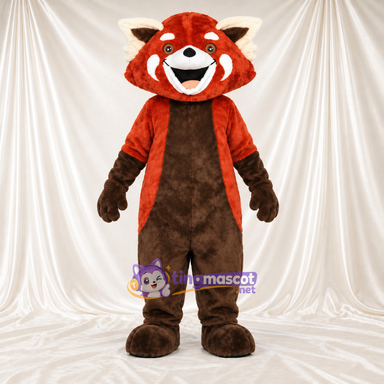 Costume de mascotte Panda roux – rouge / marron – Ventre (marron); Queue rayée (blanc) Costume de mascotte Panda roux – rouge / marron – Ventre (marron); Queue rayée (blanc)