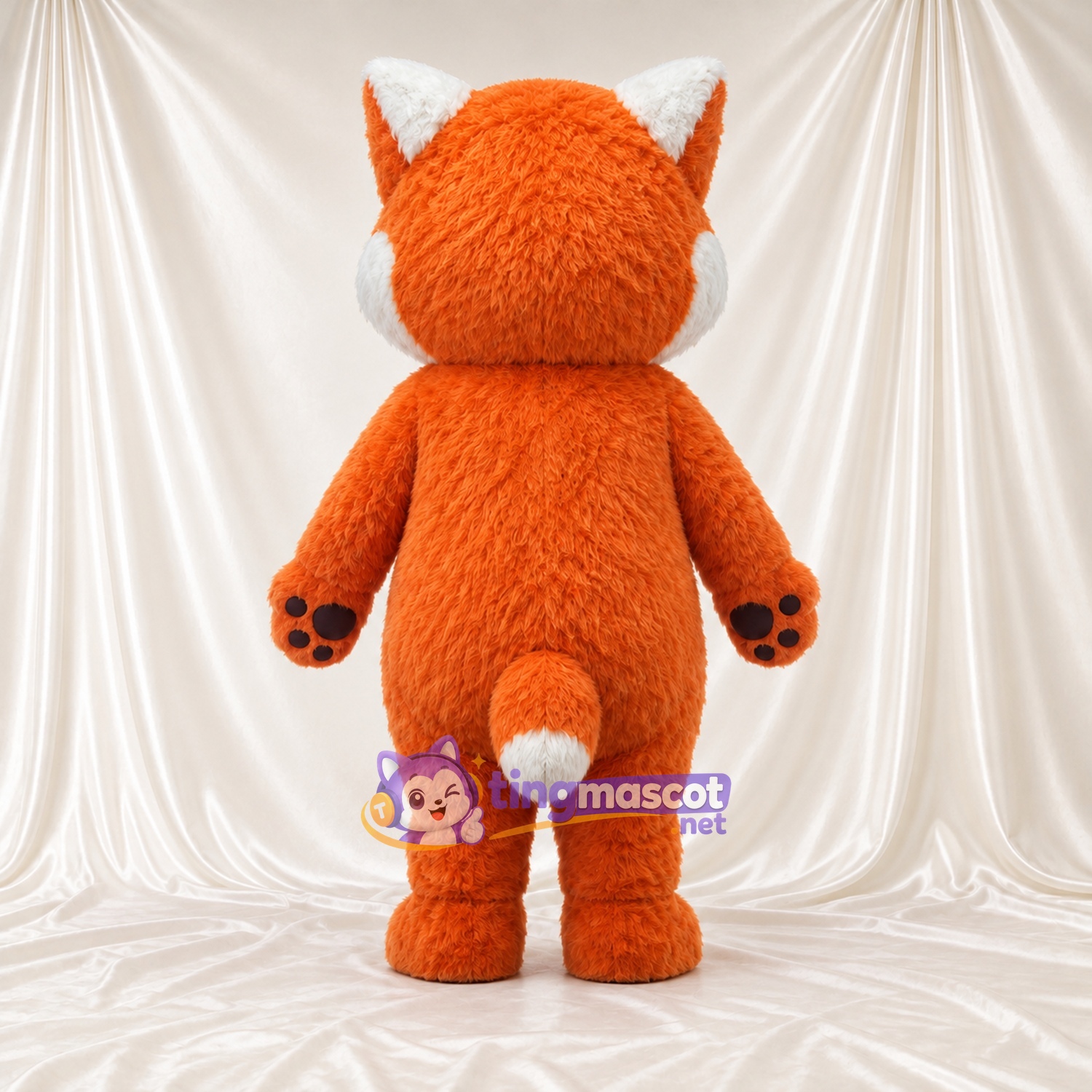 Costume de mascotte Panda roux – orange – Bout de la queue (blanc); Coussinets (noir) Costume de mascotte Panda roux – orange – Bout de la queue (blanc); Coussinets (noir)