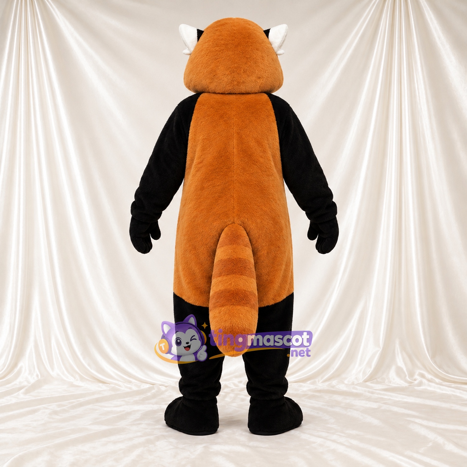 Maskottchenkostüm Roter Panda – orange / braun – Bauch (schwarz); Gestreifter Schwanz (weiß) Maskottchenkostüm Roter Panda – orange / braun – Bauch (schwarz); Gestreifter Schwanz (weiß)