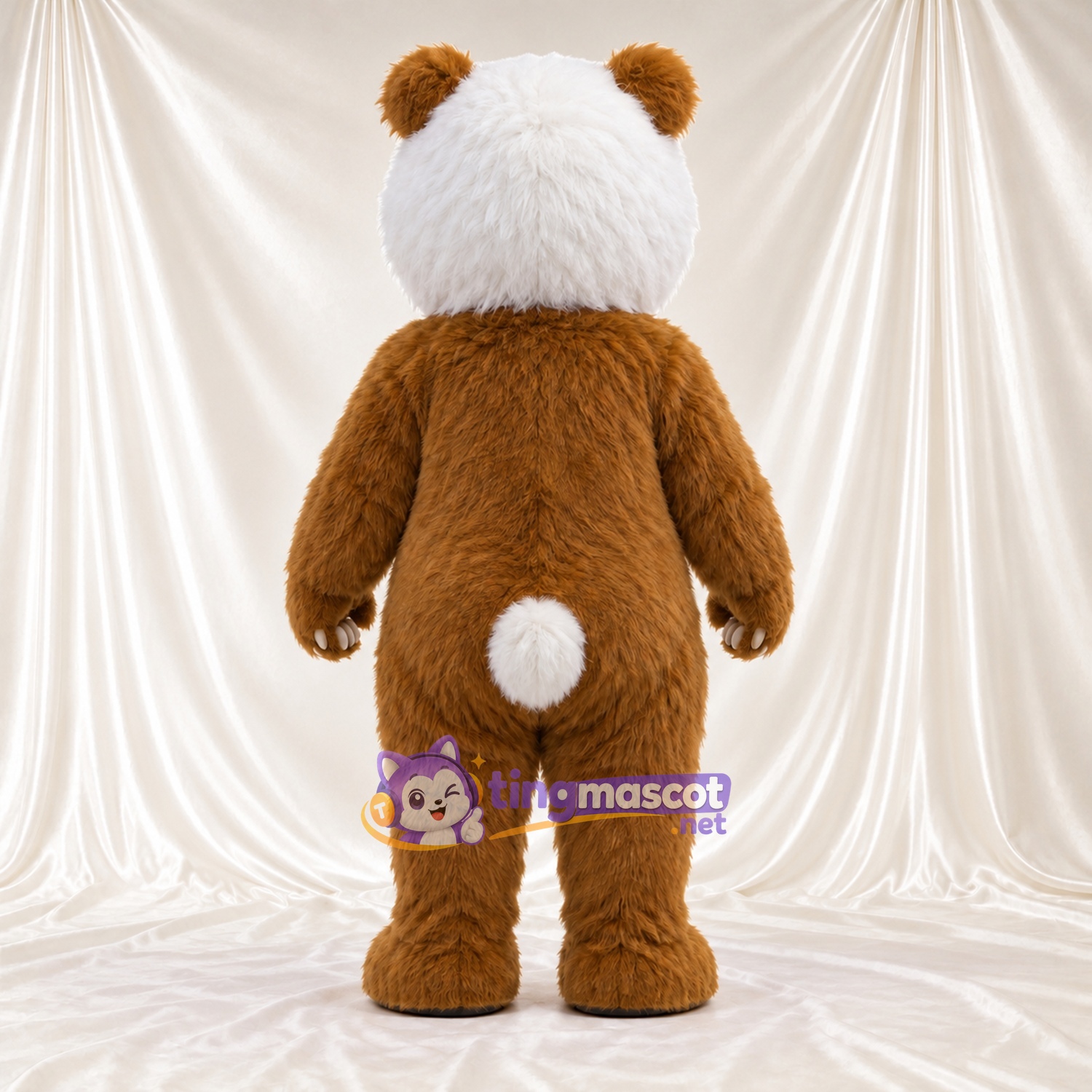 Costume de mascotte Panda – marron / blanc – Ventre (blanc); Queue (blanc) Costume de mascotte Panda – marron / blanc – Ventre (blanc); Queue (blanc)