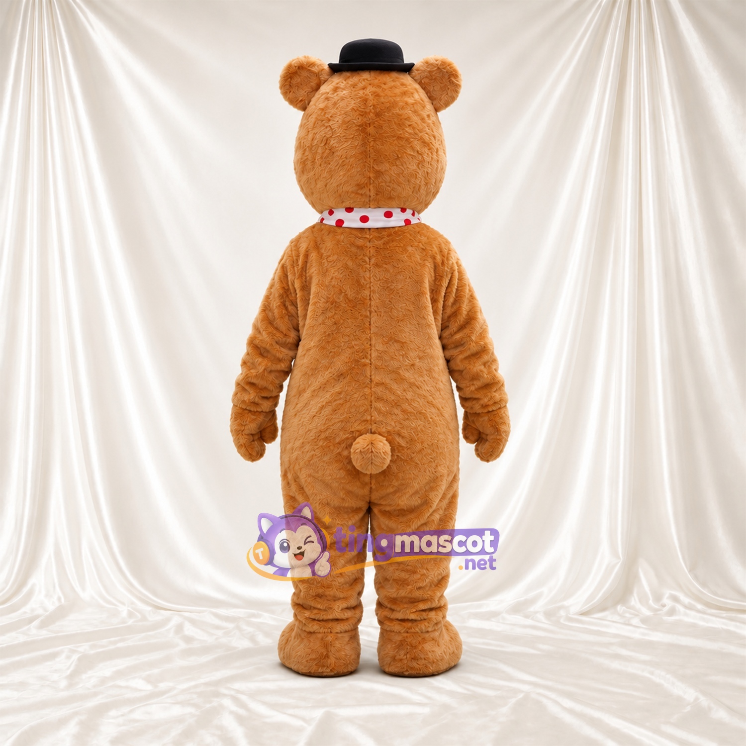 Maskottchenkostüm Bär – hellbraun – Hut (schwarz); Schal Maskottchenkostüm Bär – hellbraun – Hut (schwarz); Schal