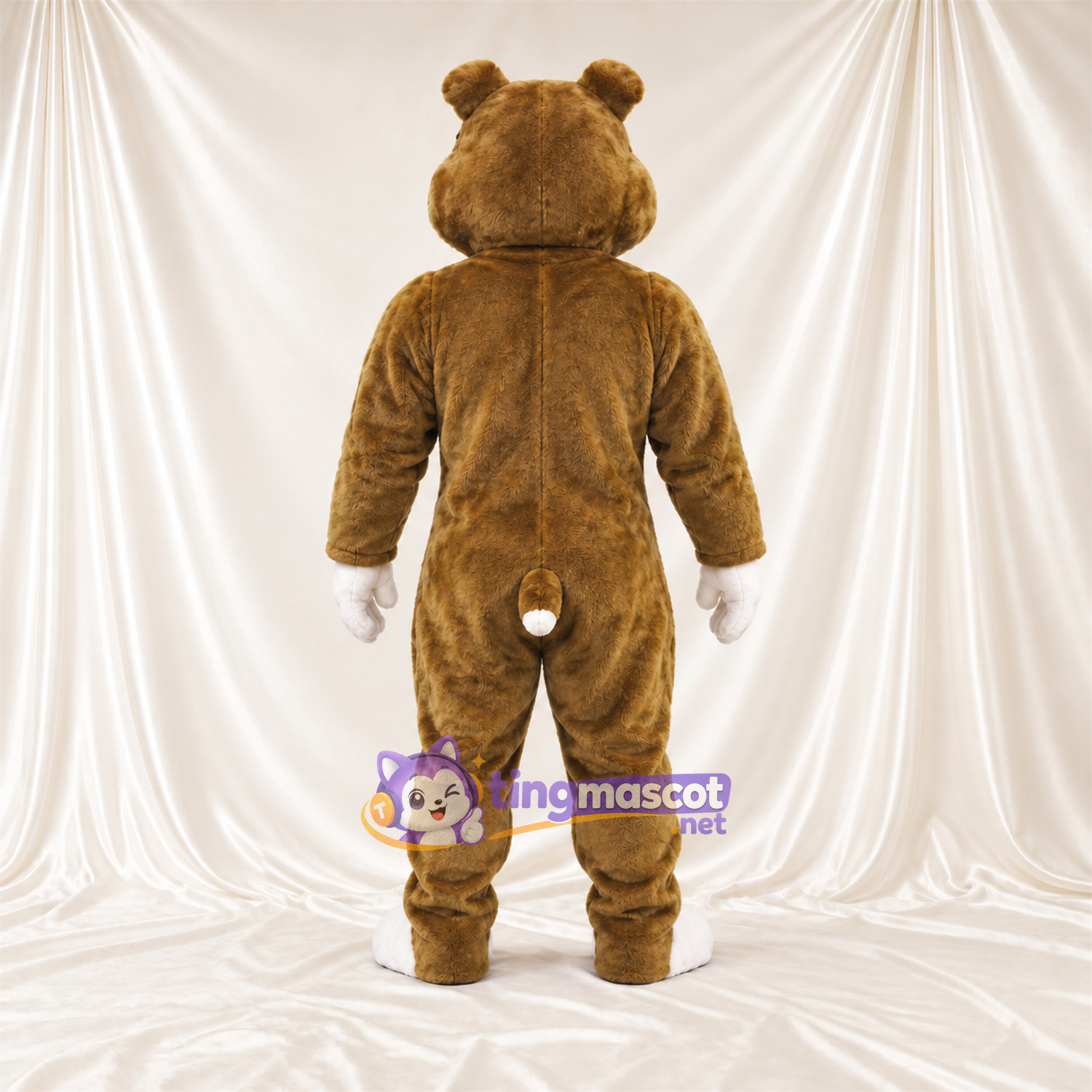 Costume de mascotte Chien – marron / blanc – Torse musclé (blanc); Pieds (blanc) Costume de mascotte Chien – marron / blanc – Torse musclé (blanc); Pieds (blanc)