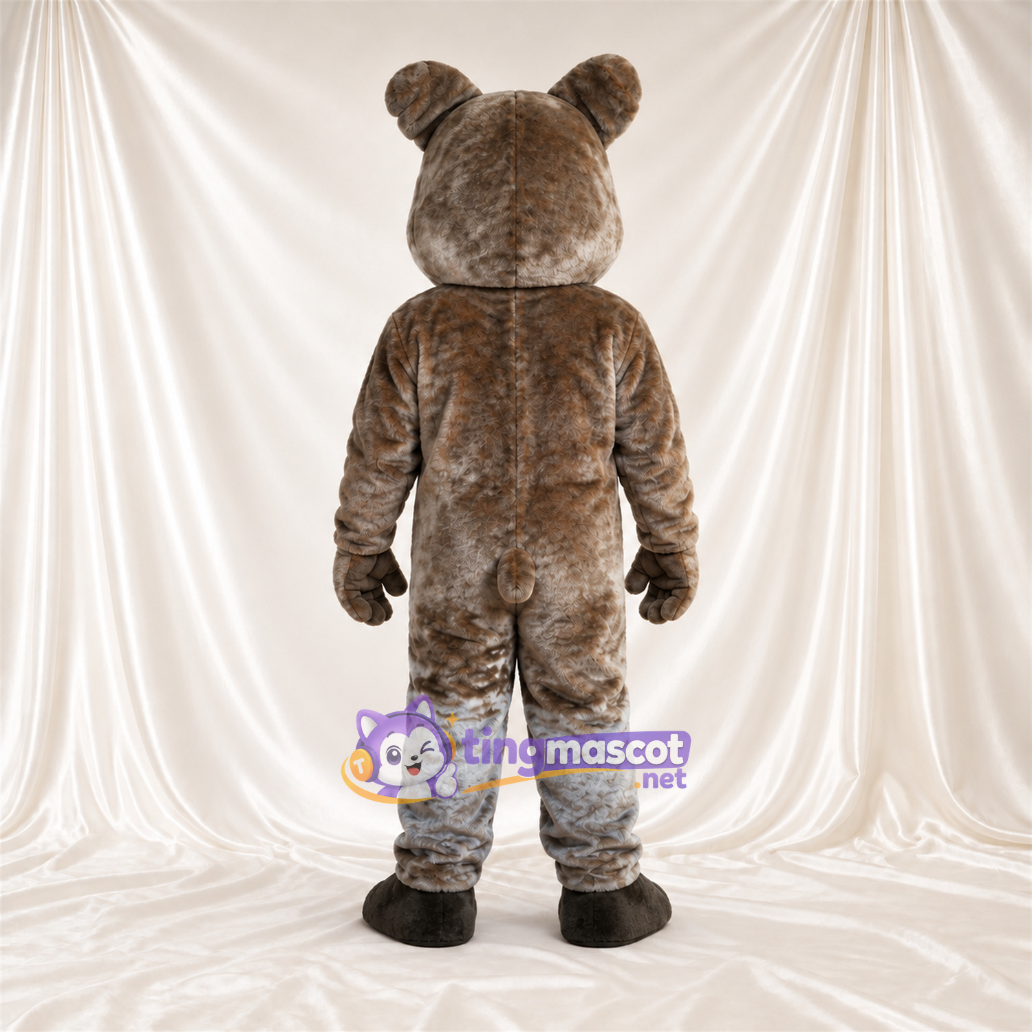 Costume de mascotte Bouledogue – gris – Pieds (noir); Bas des jambes (blanc) Costume de mascotte Bouledogue – gris – Pieds (noir); Bas des jambes (blanc)