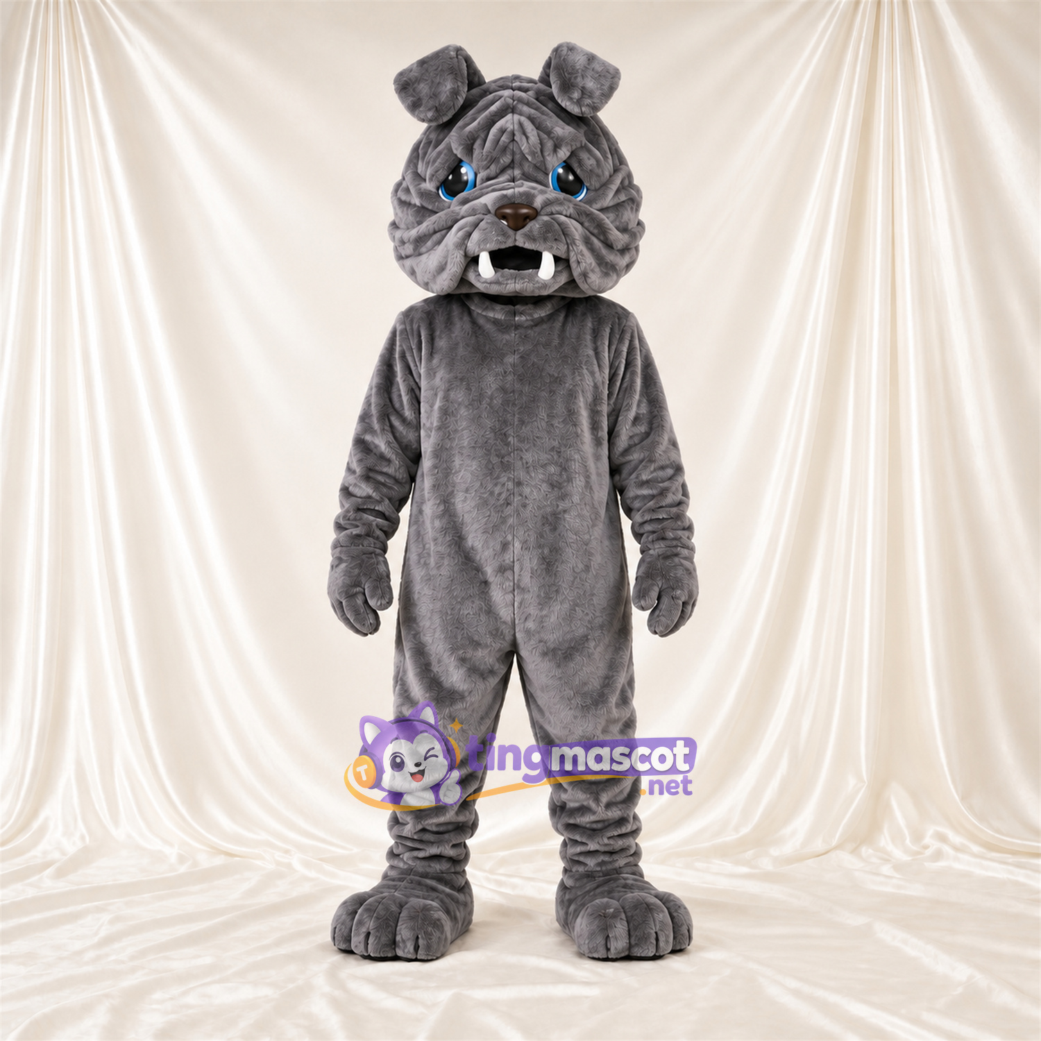 Costume de mascotte Bouledogue – gris – Grandes incisives; Col Costume de mascotte Bouledogue – gris – Grandes incisives; Col