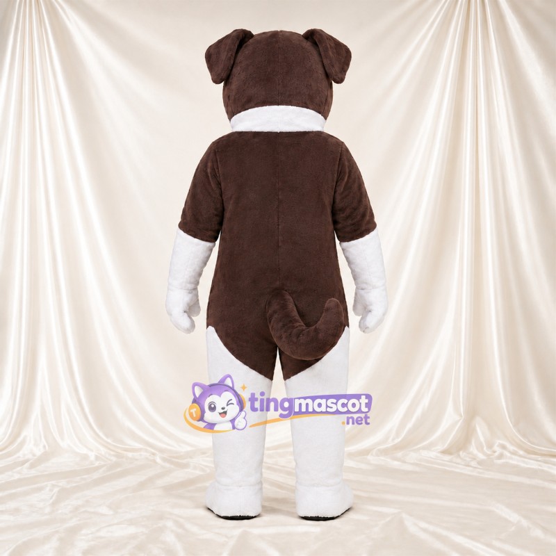 Costume de mascotte Bouledogue – marron / blanc – Gants (blanc); Langue (rouge) Costume de mascotte Bouledogue – marron / blanc – Gants (blanc); Langue (rouge)