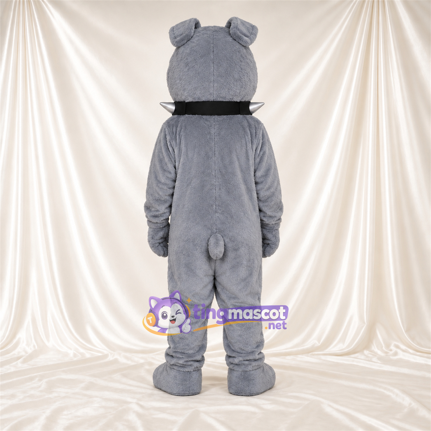 Costume de mascotte Bouledogue – gris – Yeux (bleu); Collier à pointes Costume de mascotte Bouledogue – gris – Yeux (bleu); Collier à pointes