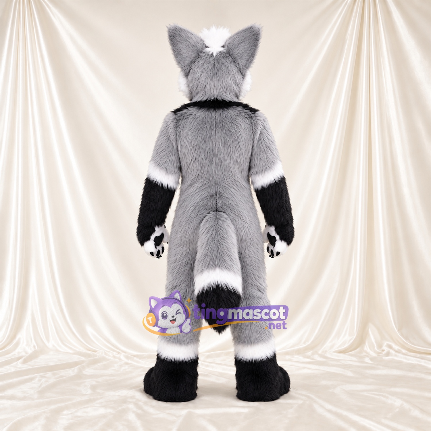 Maskottchenkostüm Fuchs – grau / weiß – Farbakzente (schwarz) Maskottchenkostüm Fuchs – grau / weiß – Farbakzente (schwarz)