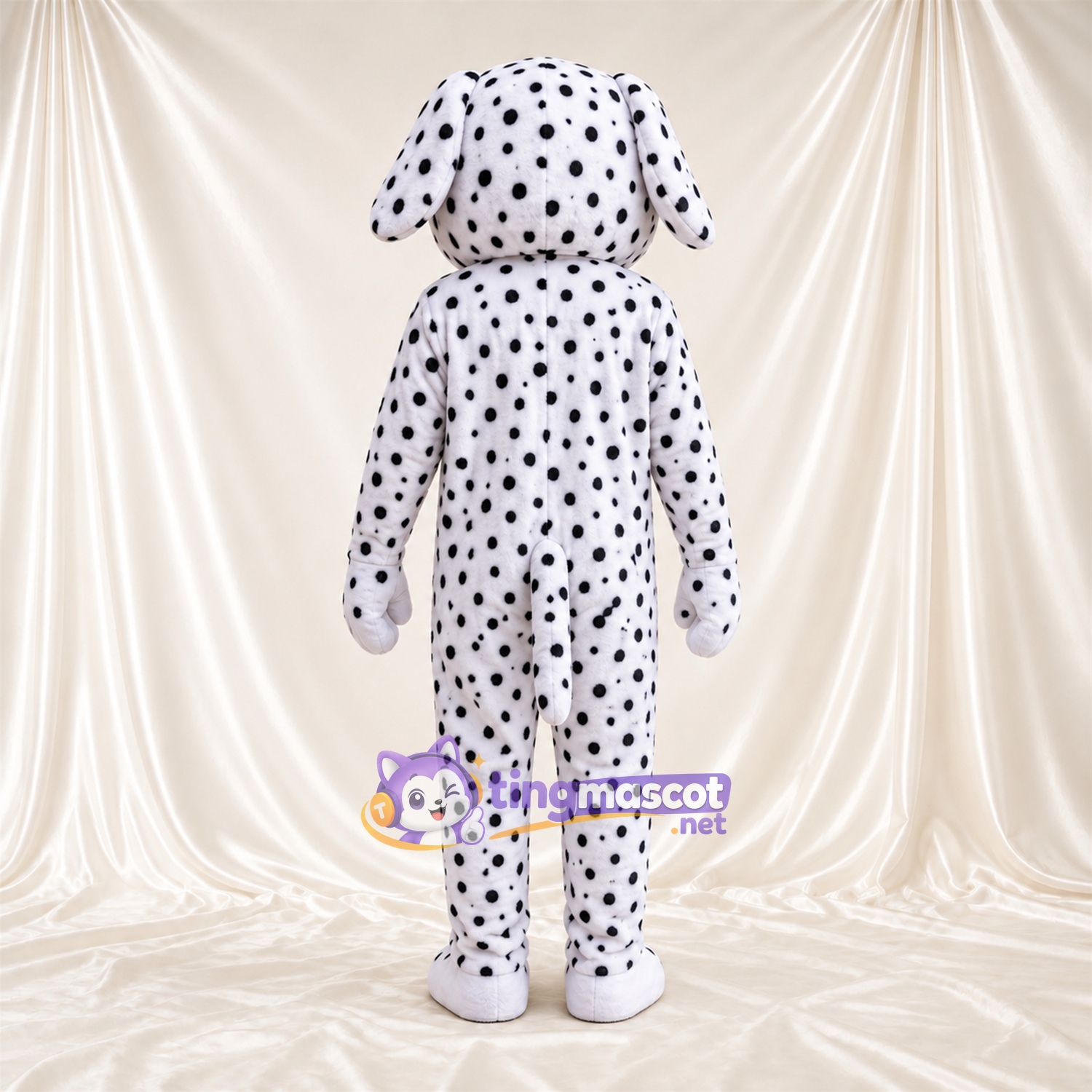 Maskottchenkostüm Dalmatiner – schwarz / weiß – Nase (schwarz); Dichte kleine Flecken Maskottchenkostüm Dalmatiner – schwarz / weiß – Nase (schwarz); Dichte kleine Flecken