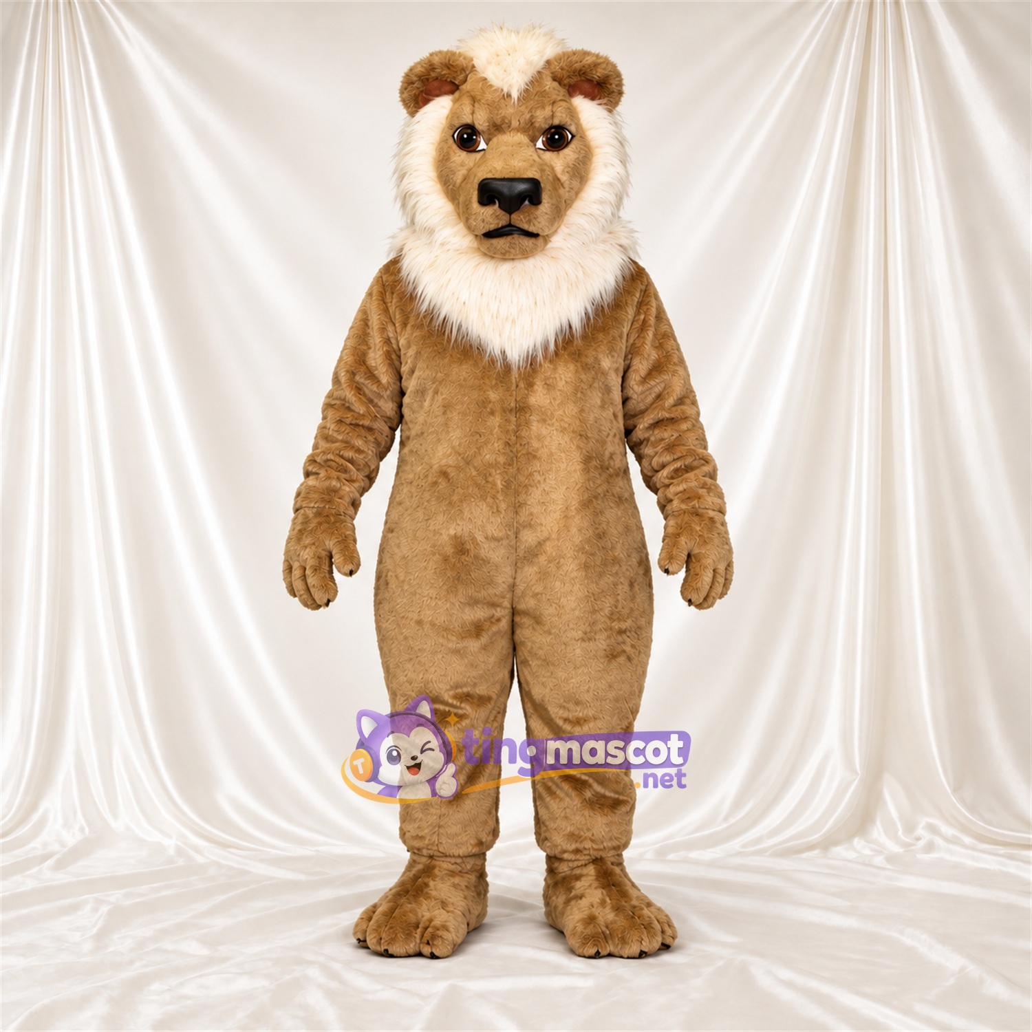 Costume de mascotte Chat sauvage – brun clair – Crocs pointus; Collerette (blanc) Costume de mascotte Chat sauvage – brun clair – Crocs pointus; Collerette (blanc)