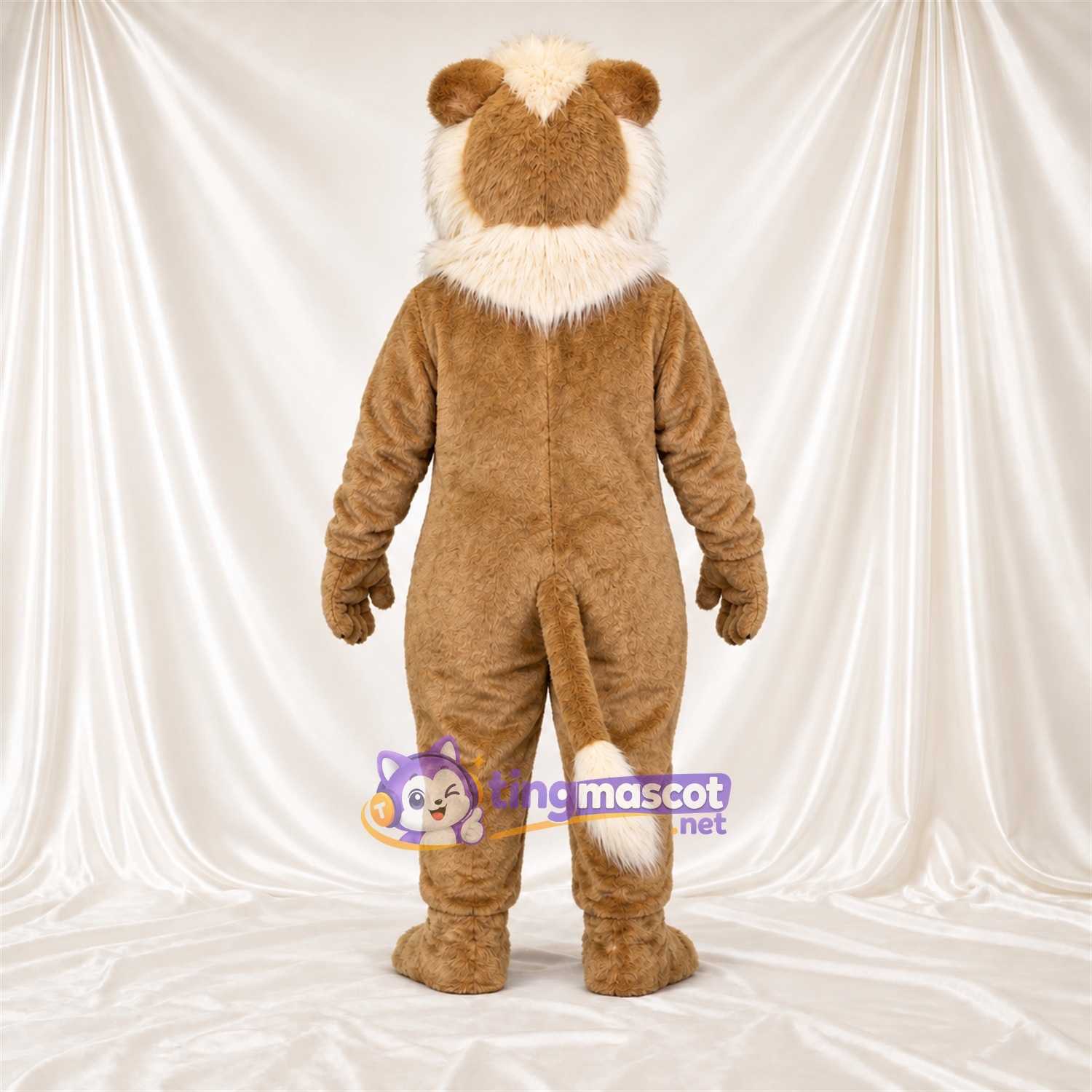 Costume de mascotte Chat sauvage – brun clair – Crocs pointus; Collerette (blanc) Costume de mascotte Chat sauvage – brun clair – Crocs pointus; Collerette (blanc)