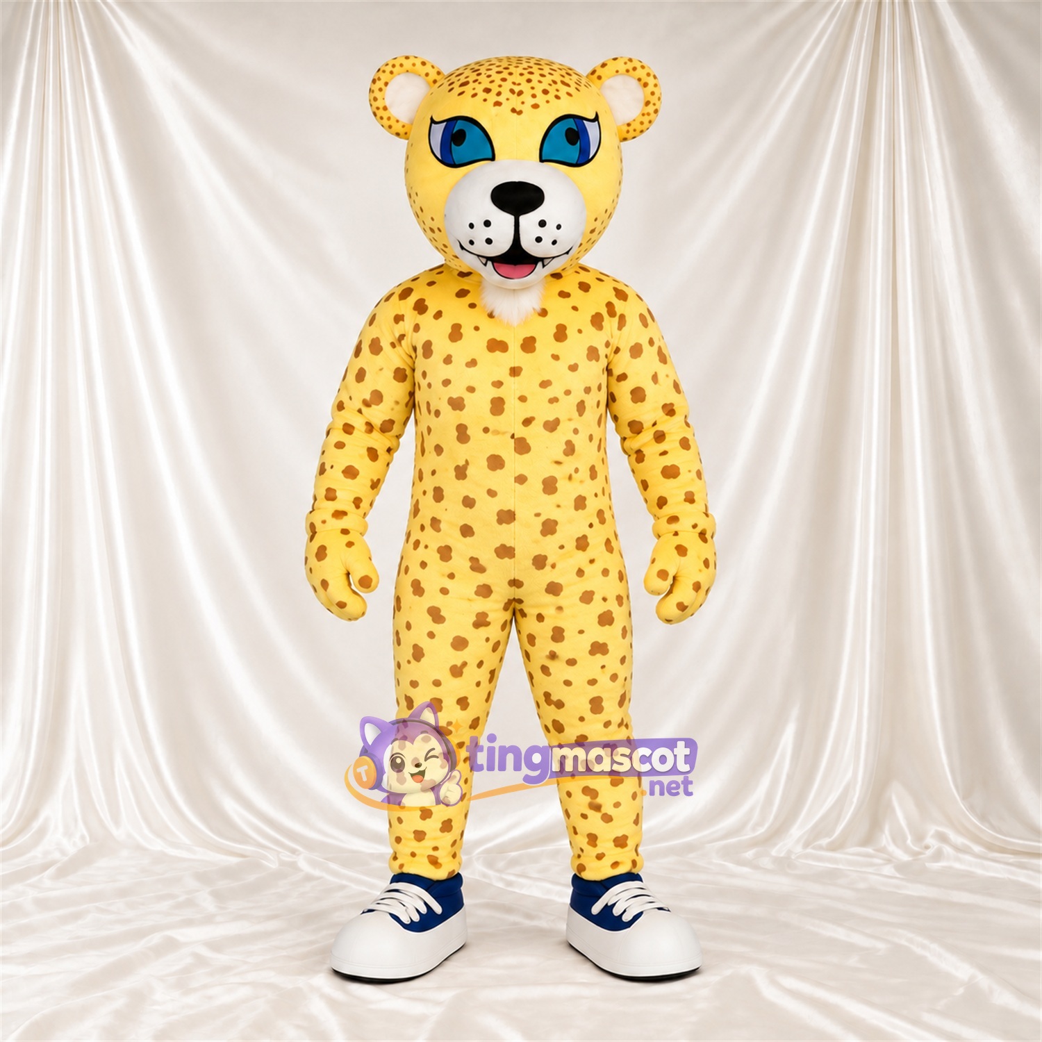 Maskottchenkostüm Gepard – gelb / schwarz – Augen (blau); Sneaker (schwarz / weiß) Maskottchenkostüm Gepard – gelb / schwarz – Augen (blau); Sneaker (schwarz / weiß)