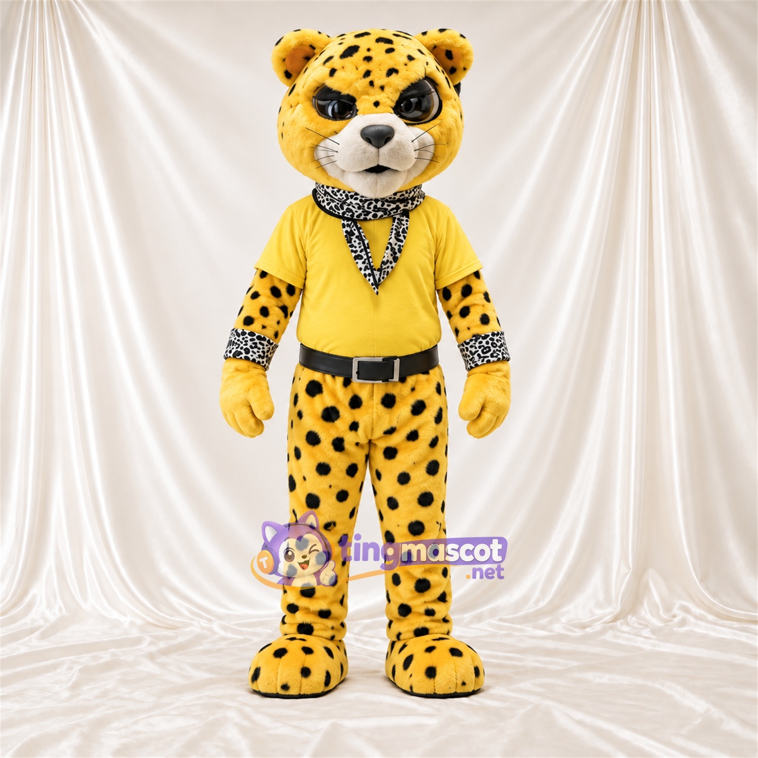Costume de mascotte Guépard – jaune / noir – Chemise (jaune); Bandana Costume de mascotte Guépard – jaune / noir – Chemise (jaune); Bandana