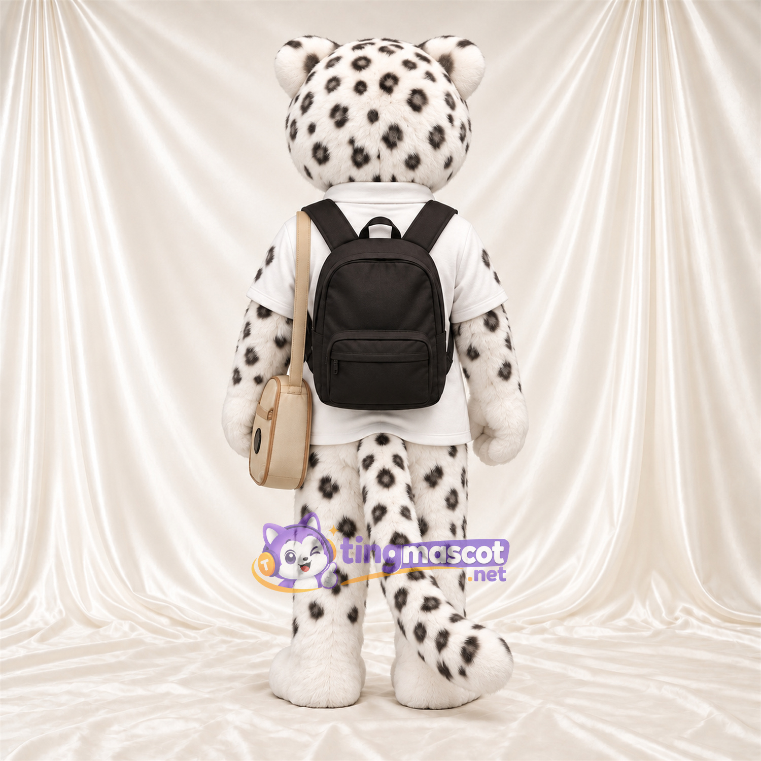 Costume de mascotte Léopard des neiges – blanc – Chemise (blanc); Sac à dos (noir) Costume de mascotte Léopard des neiges – blanc – Chemise (blanc); Sac à dos (noir)