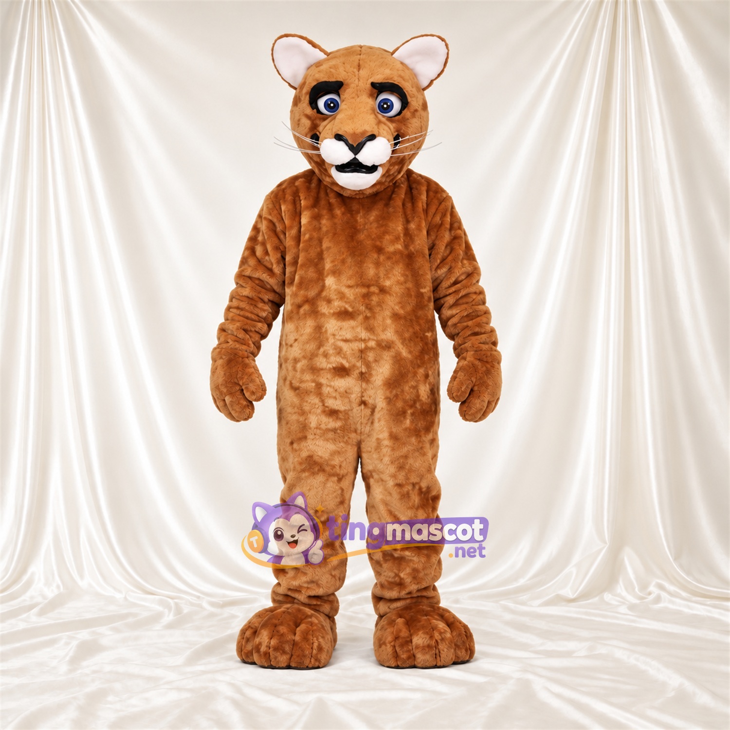 Costume de mascotte Puma – brun clair – Museau (crème); Yeux (bleu) Costume de mascotte Puma – brun clair – Museau (crème); Yeux (bleu)