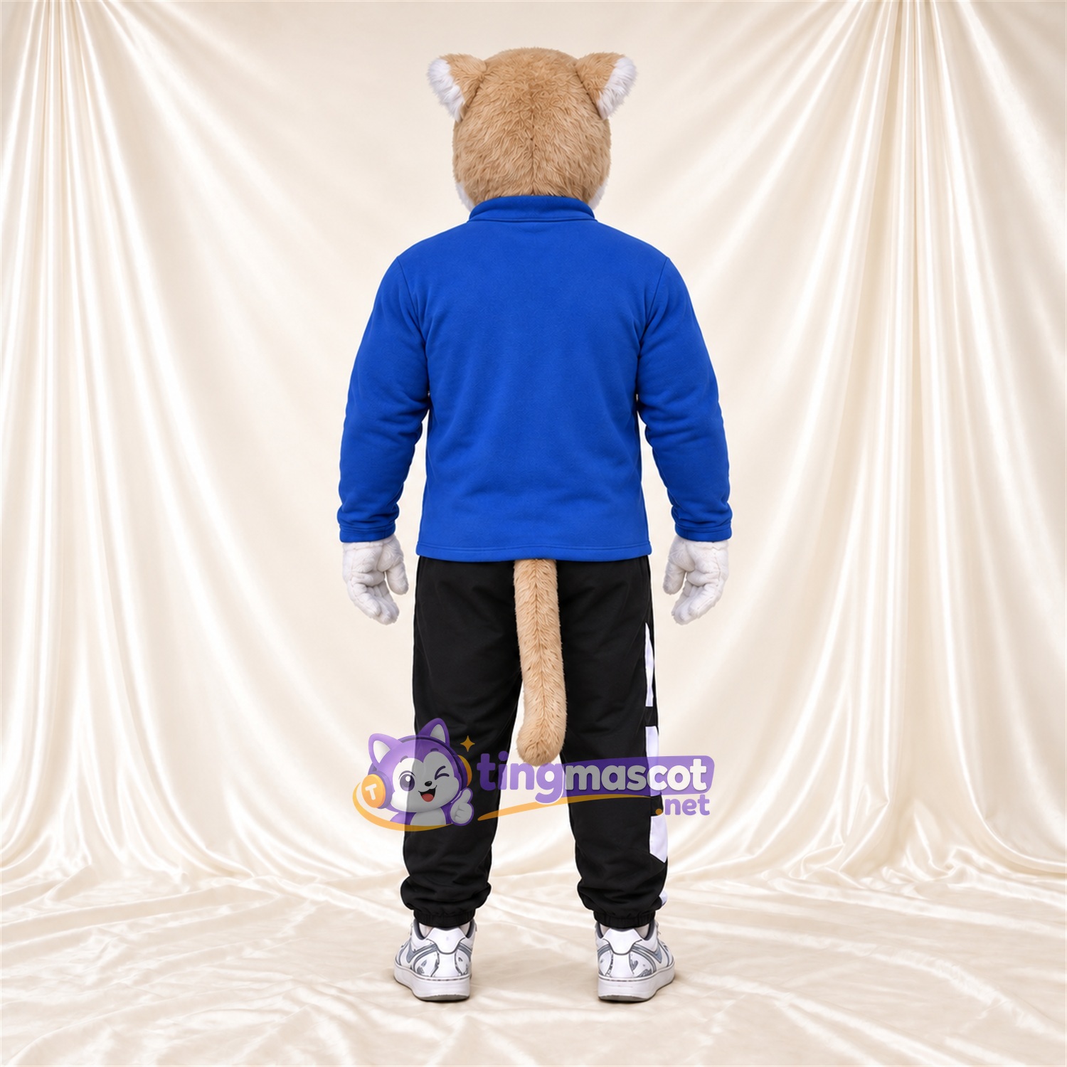 Costume de mascotte Lynx roux – brun clair – Haut (bleu); Pantalon (noir) Costume de mascotte Lynx roux – brun clair – Haut (bleu); Pantalon (noir)