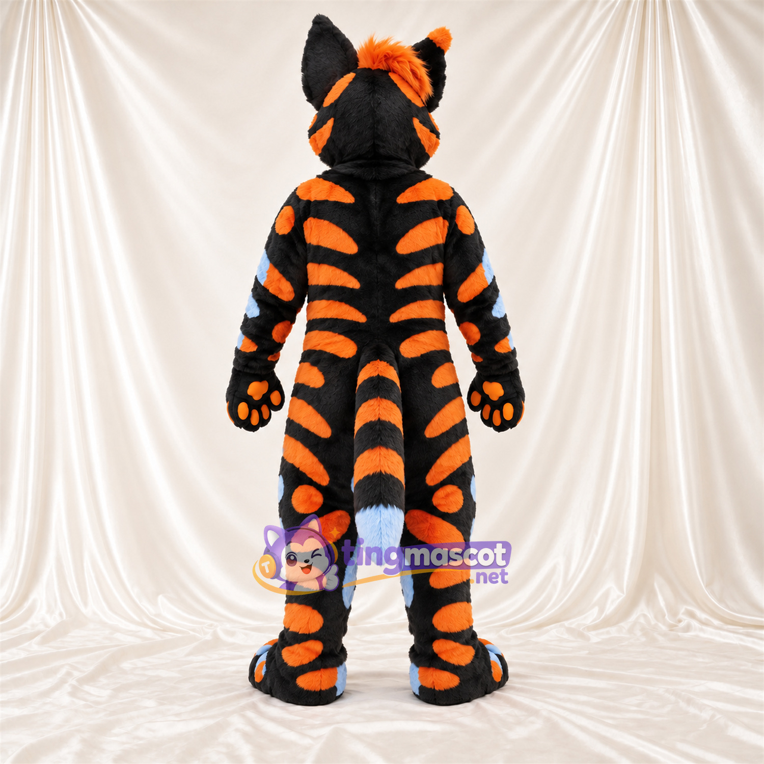 Costume de mascotte Chien – noir / orange – Ventre (bleu); Queue rayée Costume de mascotte Chien – noir / orange – Ventre (bleu); Queue rayée