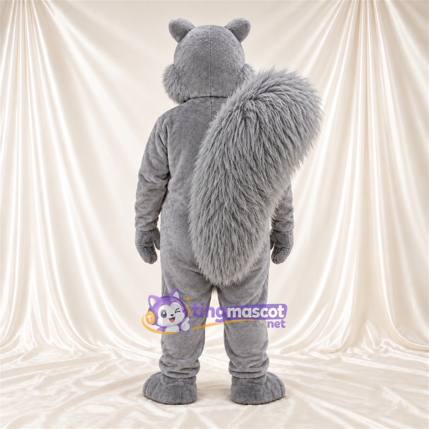 Costume de mascotte Écureuil – gris – Queue touffue; Yeux (bleu) Costume de mascotte Écureuil – gris – Queue touffue; Yeux (bleu)