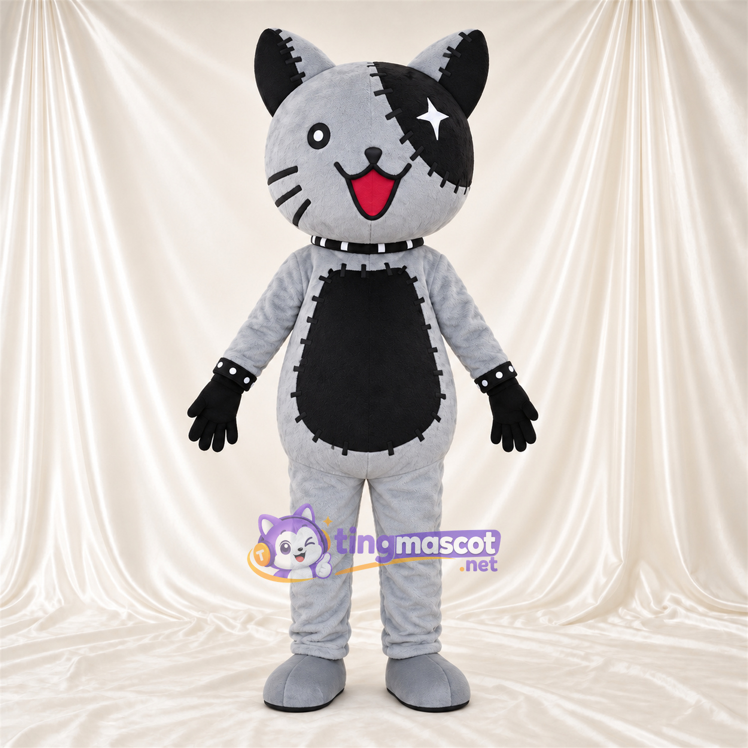 Costume de mascotte Chat – gris / noir – Motif de pièces cousues Costume de mascotte Chat – gris / noir – Motif de pièces cousues