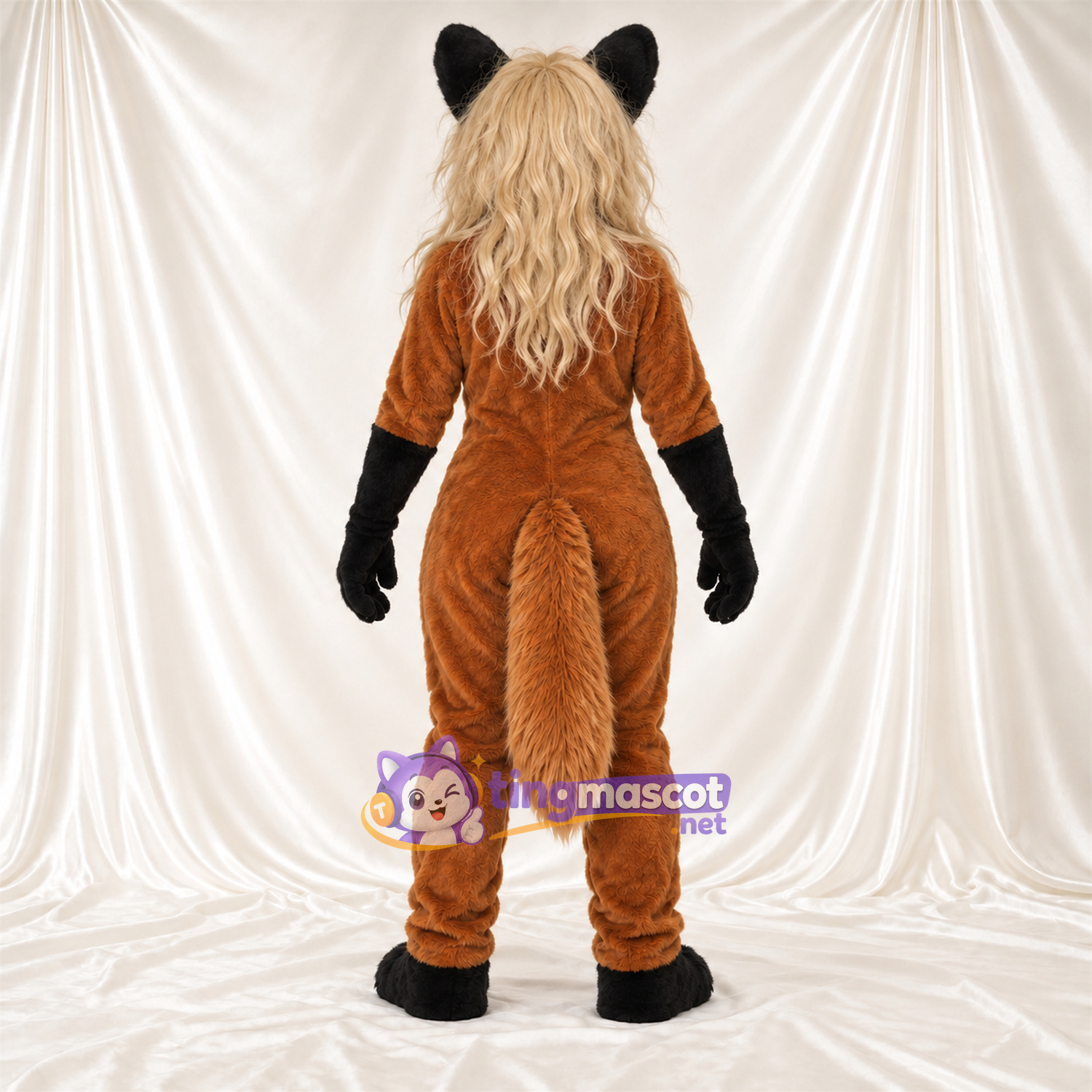 Costume de mascotte Renard – marron / blanc – Cheveux; Ventre (blanc) Costume de mascotte Renard – marron / blanc – Cheveux; Ventre (blanc)