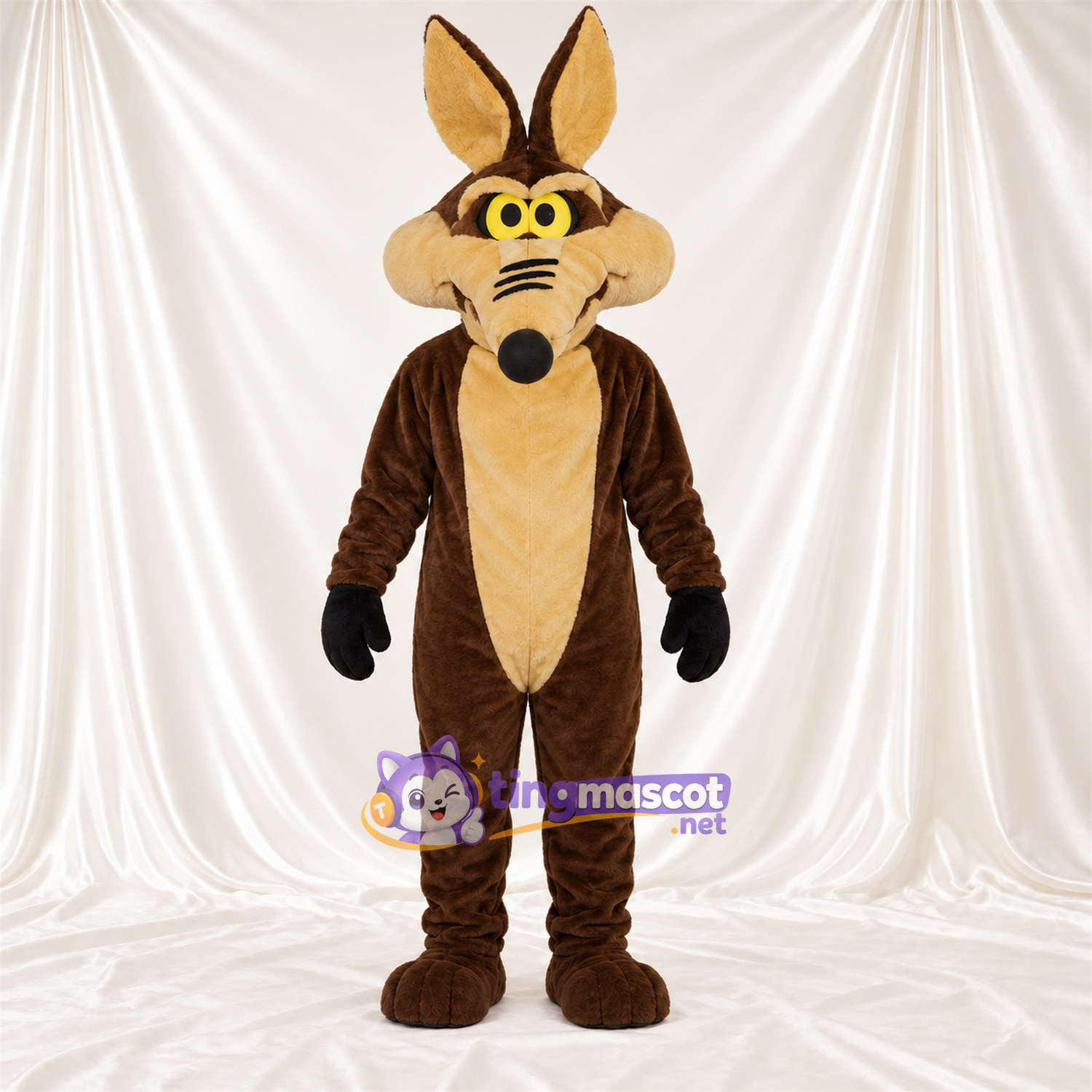 Costume de mascotte Coyote – marron / brun clair – Gants (noir); Yeux (jaune) Costume de mascotte Coyote – marron / brun clair – Gants (noir); Yeux (jaune)