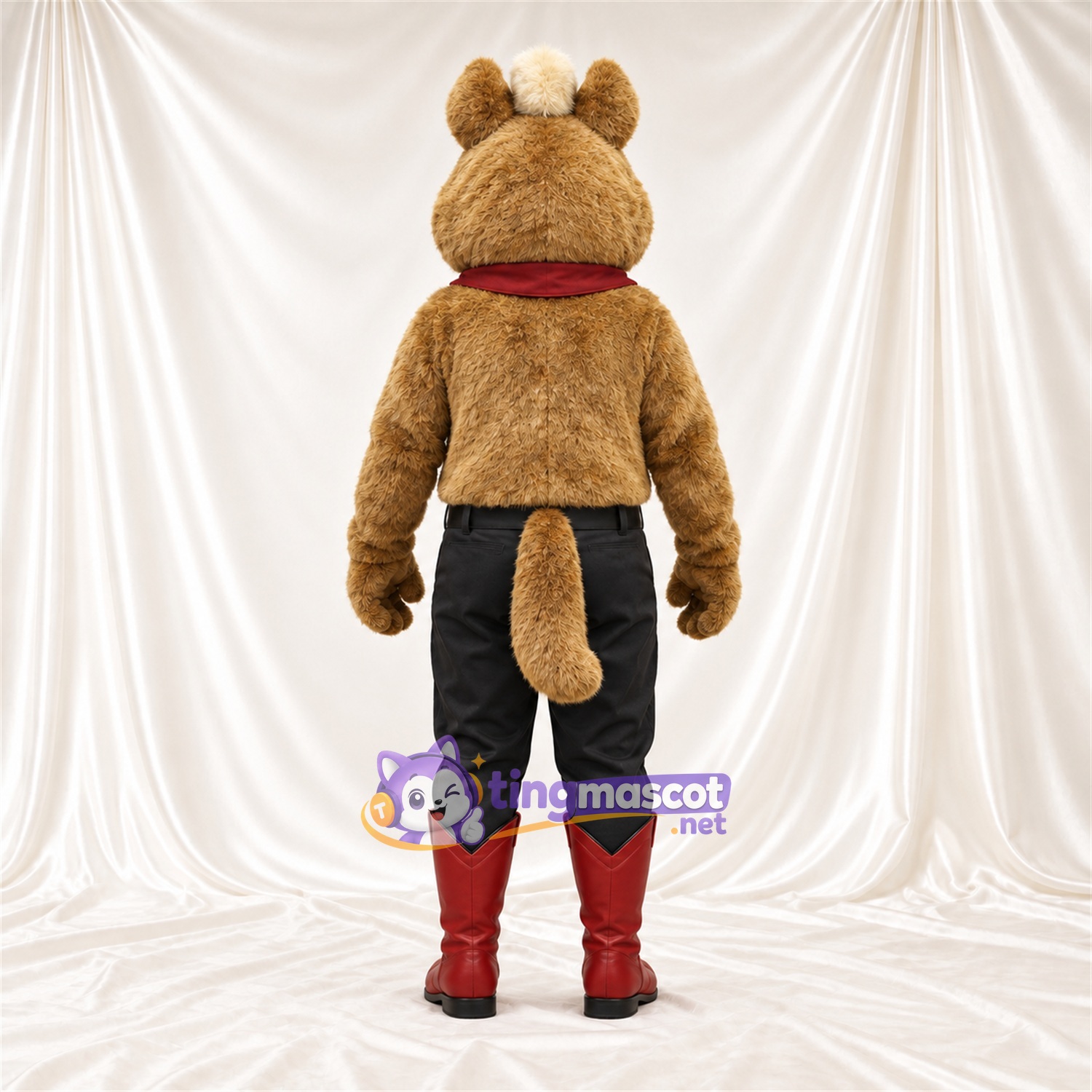 Costume de mascotte Coyote – marron – Pantalon (noir); Bottes (rouge) Costume de mascotte Coyote – marron – Pantalon (noir); Bottes (rouge)