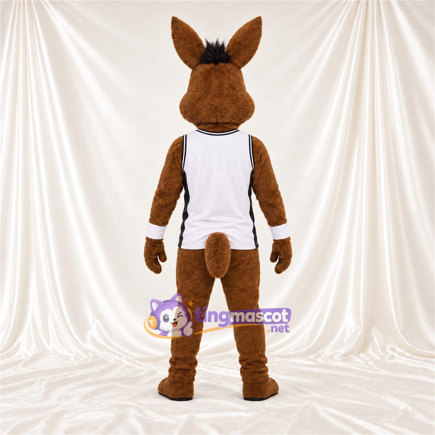 Costume de mascotte Coyote – marron – Débardeur (blanc) Costume de mascotte Coyote – marron – Débardeur (blanc)