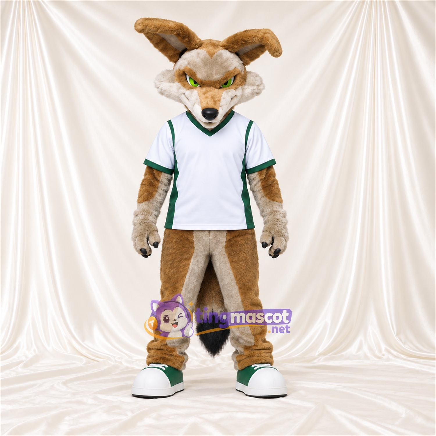 Costume de mascotte Coyote – brun clair – Chemise (blanc) Costume de mascotte Coyote – brun clair – Chemise (blanc)