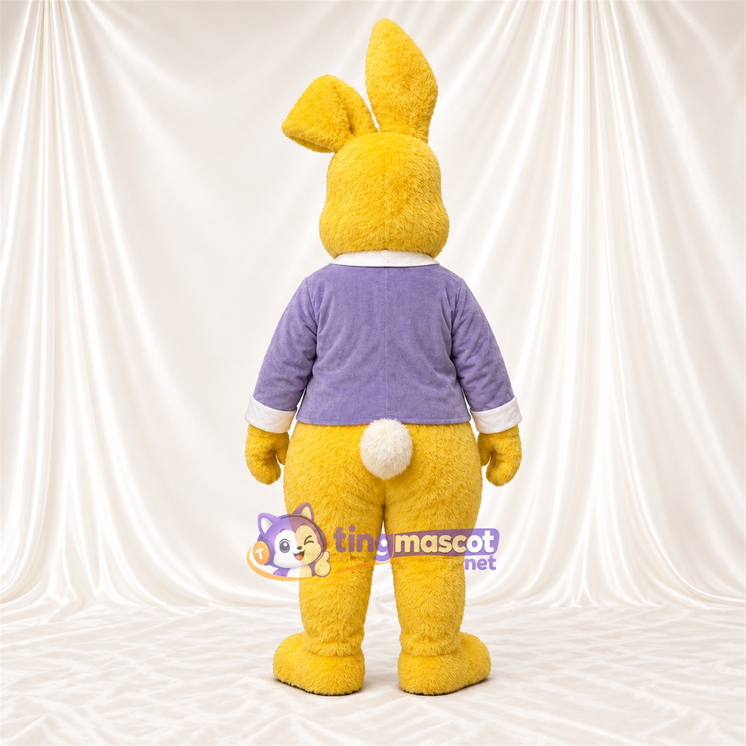 Costume de mascotte Lapin – jaune – Chemise (violet) Costume de mascotte Lapin – jaune – Chemise (violet)