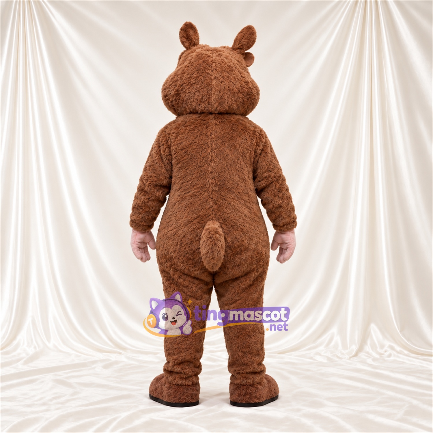 Maskottchenkostüm Ratte – braun – Bauch (hellbraun); Hände (rosa) Maskottchenkostüm Ratte – braun – Bauch (hellbraun); Hände (rosa)