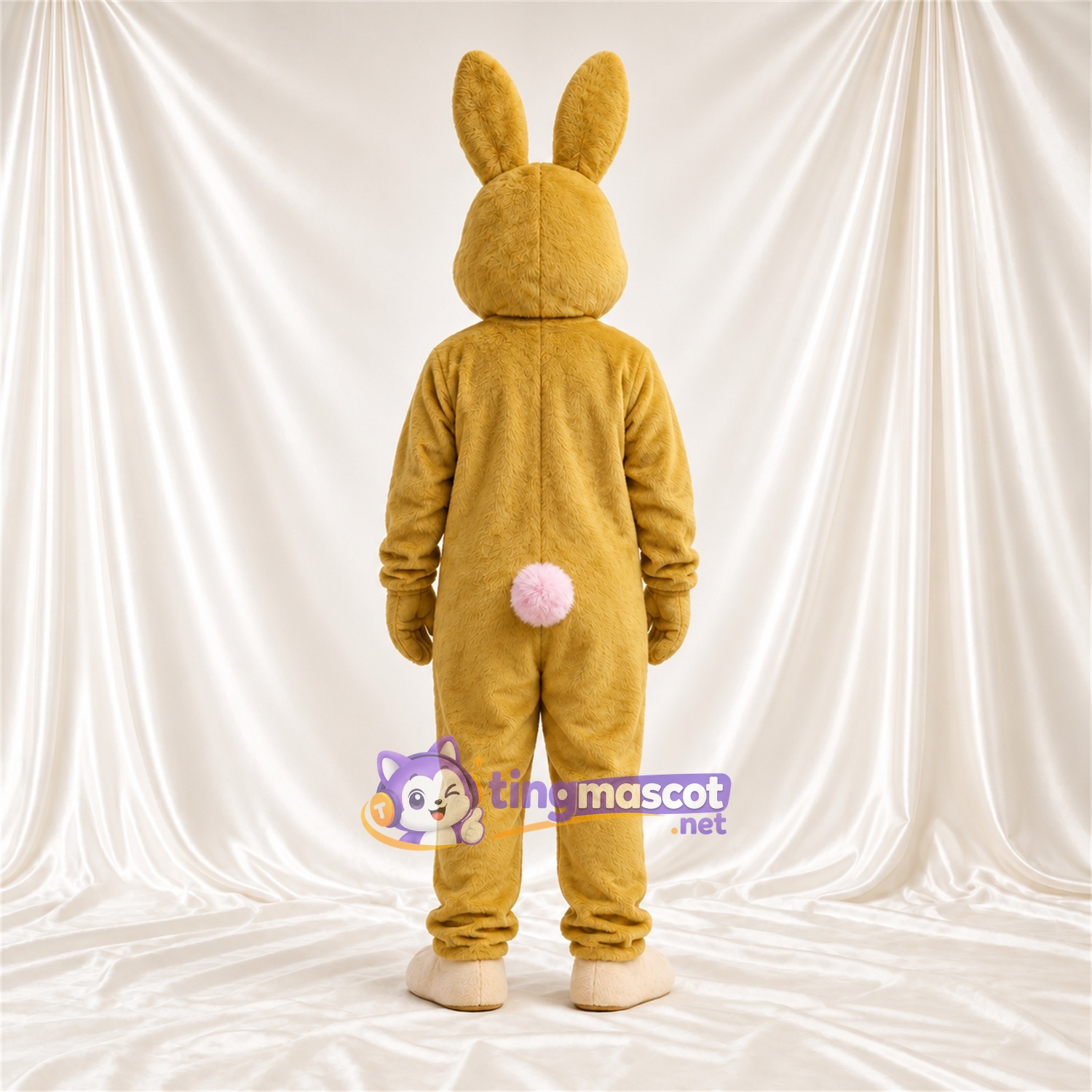 Costume de mascotte Lapin – brun clair – Ventre (rose) Costume de mascotte Lapin – brun clair – Ventre (rose)