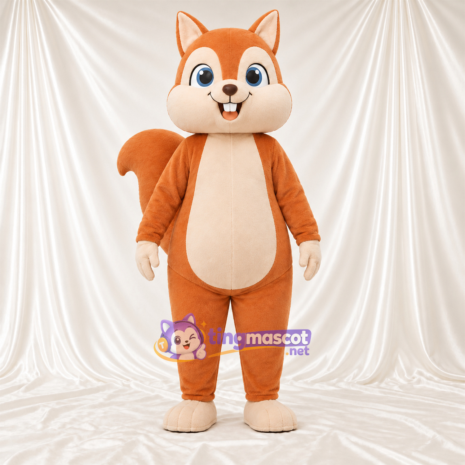Maskottchenkostüm Eichhörnchen – orange / weiß – Bauch (creme); Buschiger Schwanz Maskottchenkostüm Eichhörnchen – orange / weiß – Bauch (creme); Buschiger Schwanz