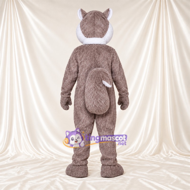 Maskottchenkostüm Eichhörnchen – grau / weiß – Buschiger Schwanz; Große Schneidezähne Maskottchenkostüm Eichhörnchen – grau / weiß – Buschiger Schwanz; Große Schneidezähne
