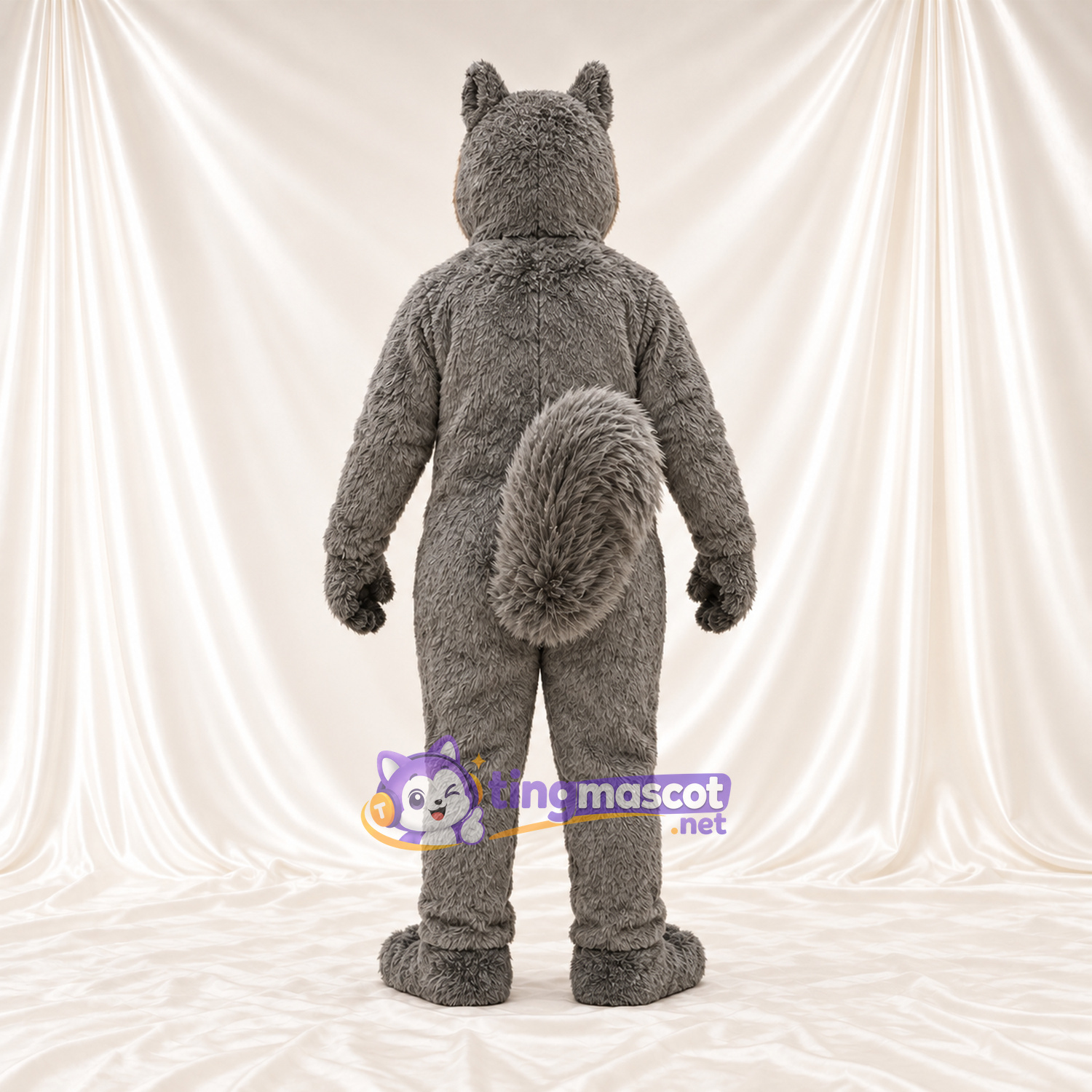 Maskottchenkostüm Eichhörnchen – grau / weiß – Bauch (creme); Runde Schnauze Maskottchenkostüm Eichhörnchen – grau / weiß – Bauch (creme); Runde Schnauze