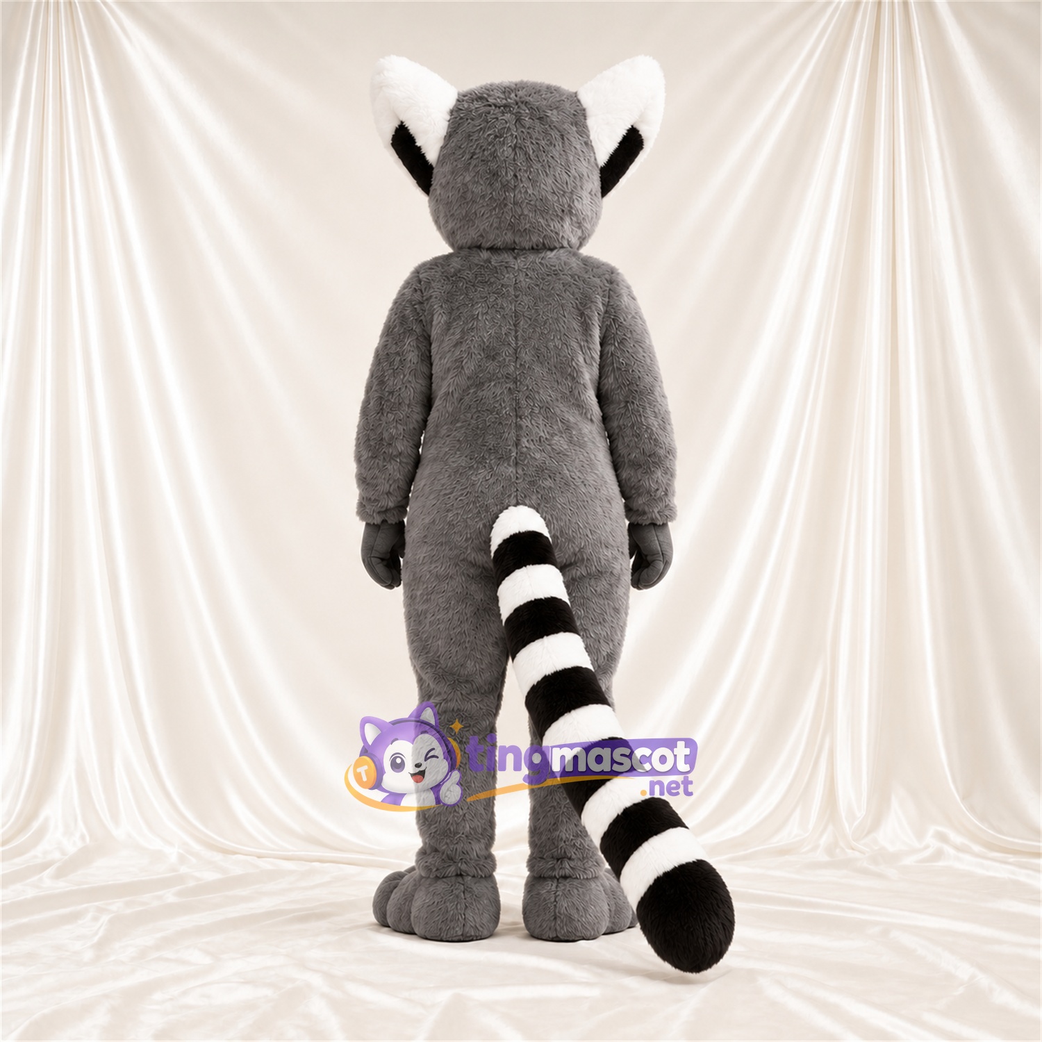 Costume de mascotte Lémurien – gris – Queue rayée (blanc); Yeux (jaune) Costume de mascotte Lémurien – gris – Queue rayée (blanc); Yeux (jaune)