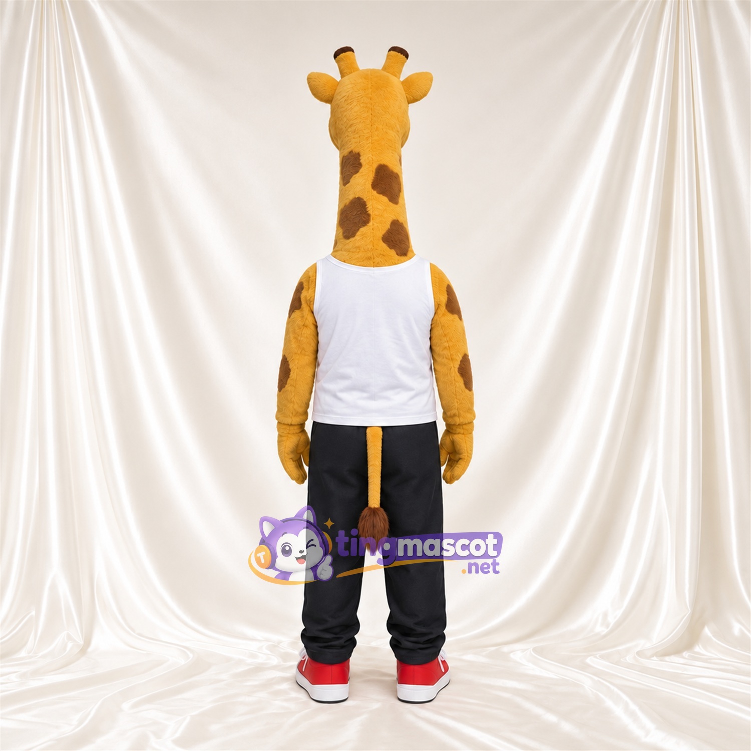 Maskottchenkostüm Giraffe – gelb / braun – Tanktop (weiß); Hose (schwarz) Maskottchenkostüm Giraffe – gelb / braun – Tanktop (weiß); Hose (schwarz)