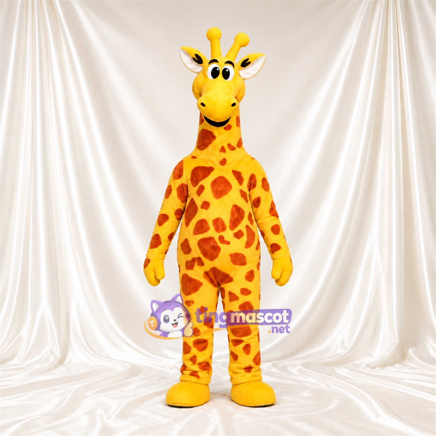 Costume de mascotte Girafe – jaune / marron – Visage souriant; Motif à grandes taches Costume de mascotte Girafe – jaune / marron – Visage souriant; Motif à grandes taches